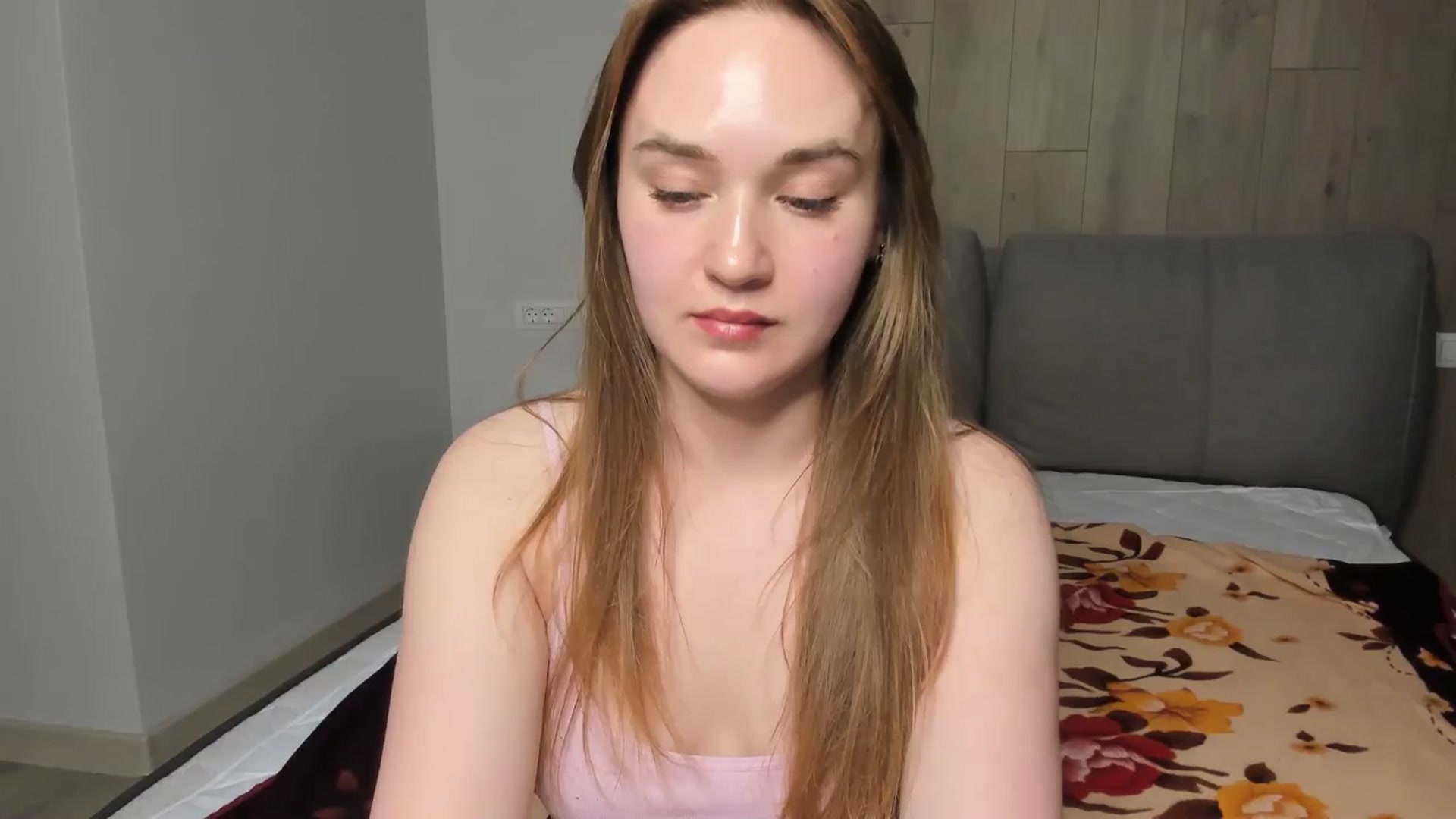 Gallery image thumbnail from samantamoons's myfreecams stream on, 05/04/2024, 20:08 image 17 of 20
