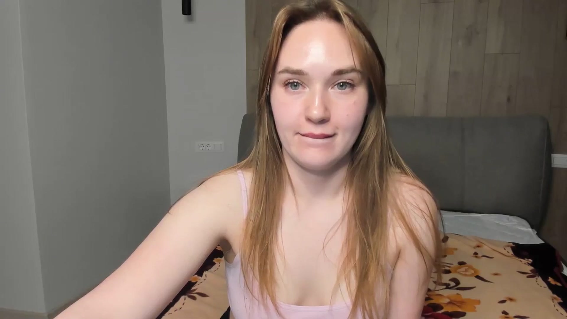 Gallery image thumbnail from samantamoons's myfreecams stream on, 05/04/2024, 20:54 image 9 of 20