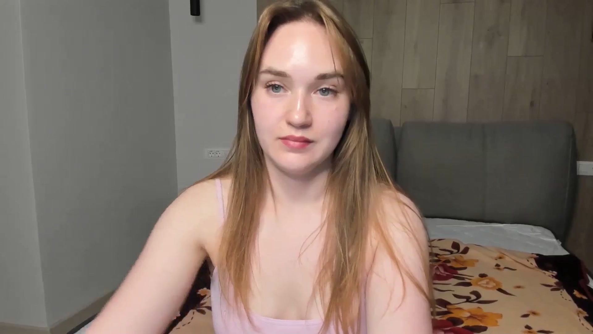 Gallery image thumbnail from samantamoons's myfreecams stream on, 05/04/2024, 20:54 image 14 of 20