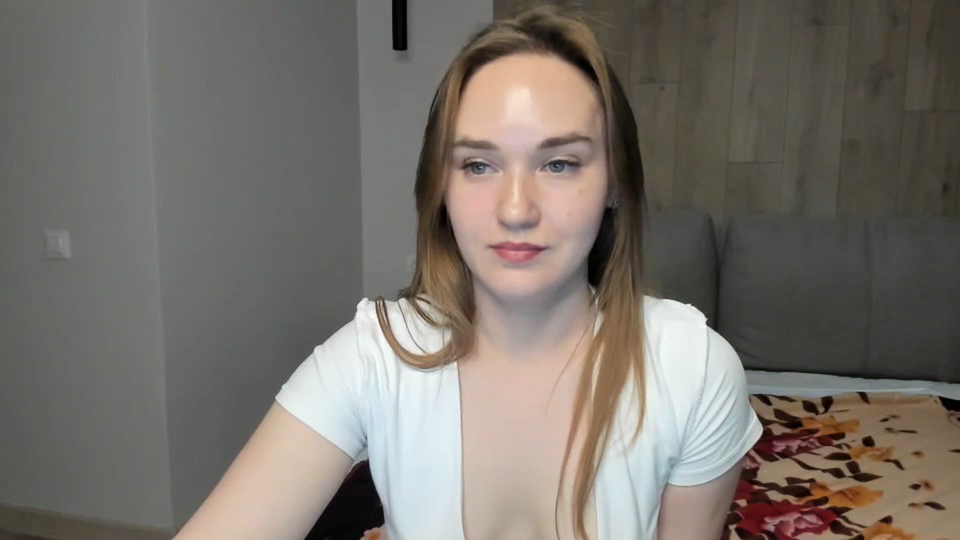 Gallery image thumbnail from samantamoons's myfreecams stream on, 05/06/2024, 20:53 image 5 of 20