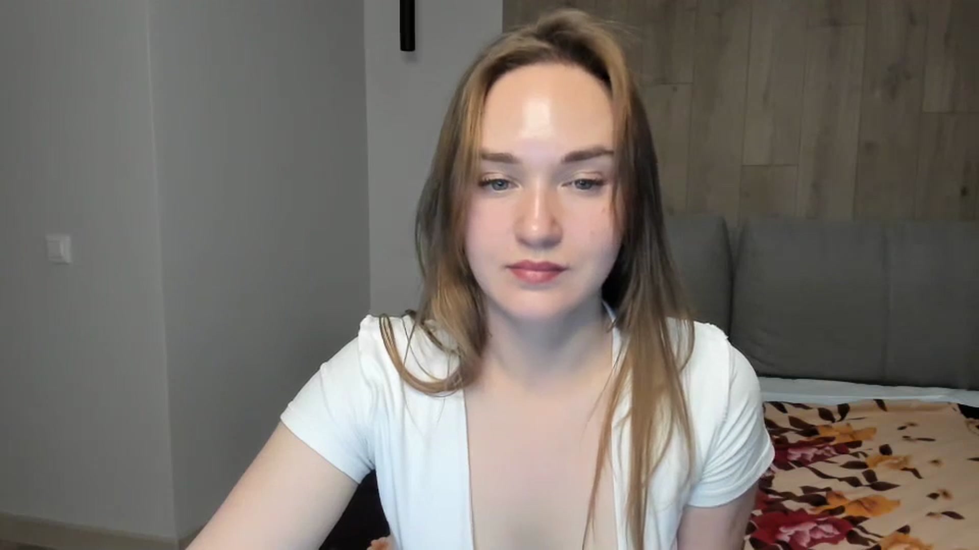 Gallery image thumbnail from samantamoons's myfreecams stream on, 05/06/2024, 20:53 image 20 of 20