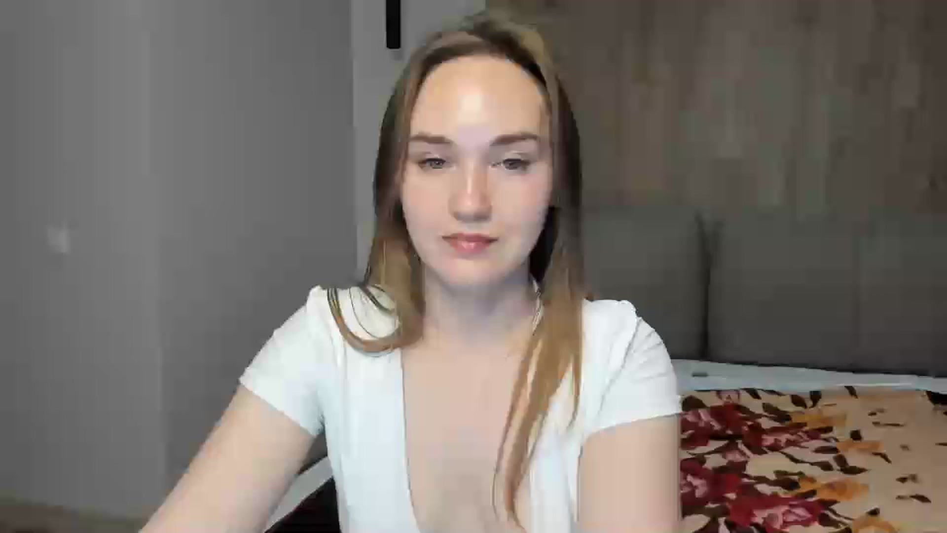 Gallery image thumbnail from samantamoons's myfreecams stream on, 05/06/2024, 20:53 image 17 of 20
