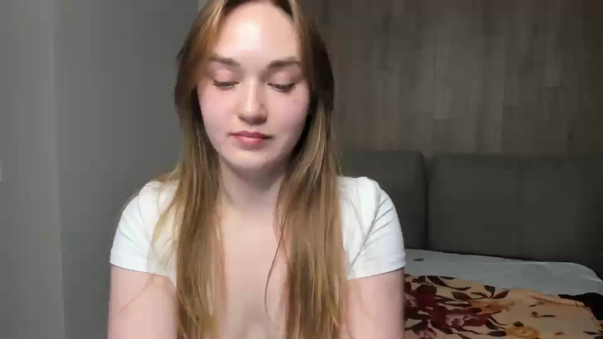 Gallery image thumbnail from samantamoons's myfreecams stream on, 05/07/2024, 20:33 image 16 of 20