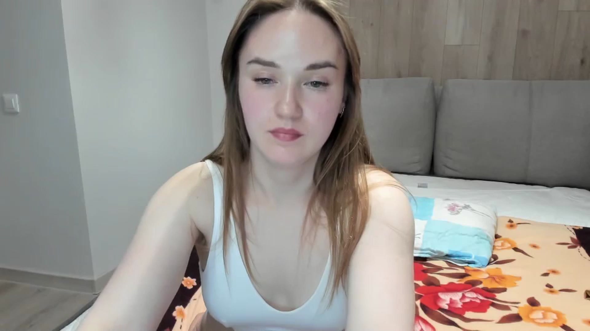 Gallery image thumbnail from samantamoons's myfreecams stream on, 05/09/2024, 20:50 image 16 of 20
