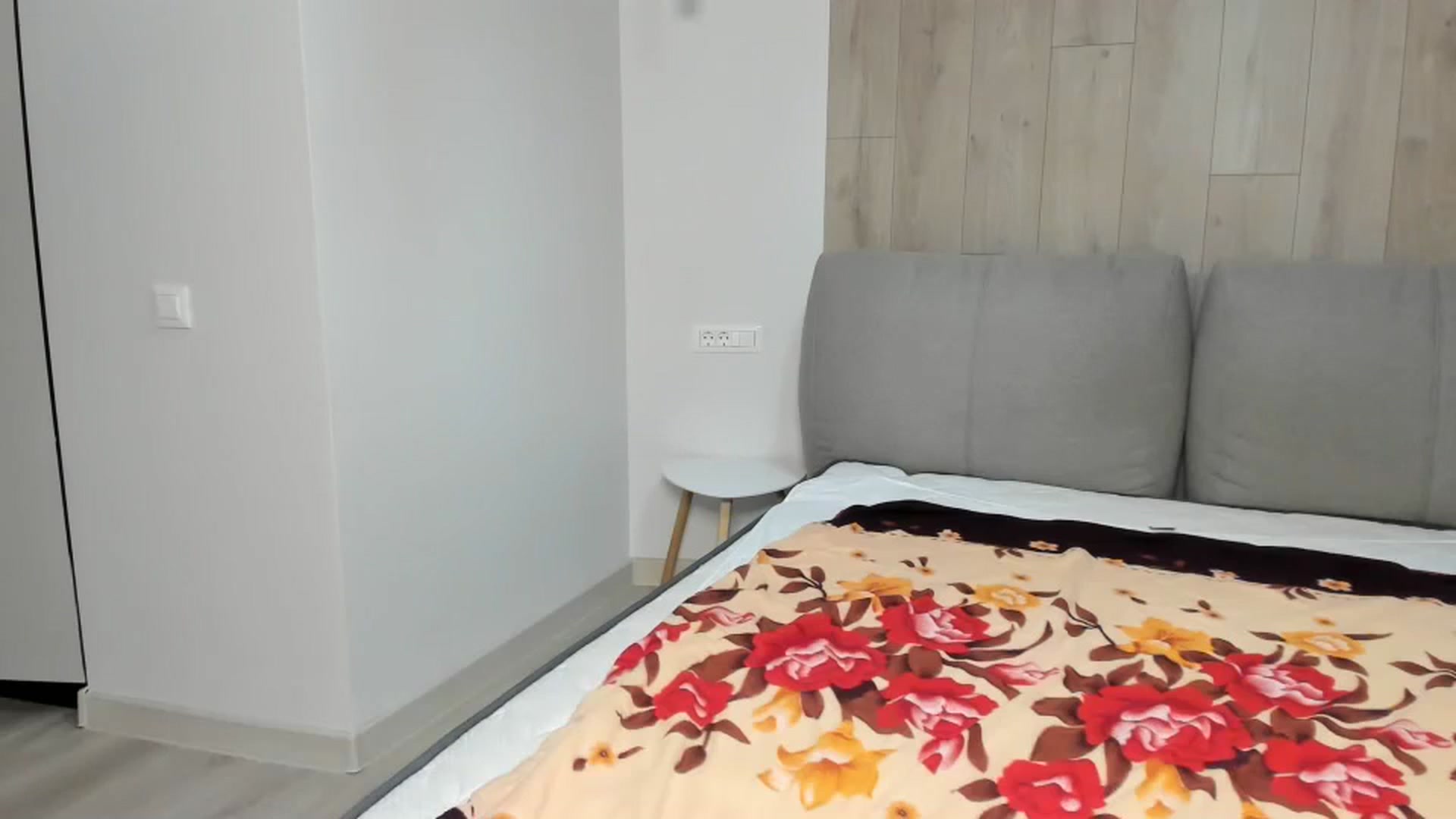 Gallery image thumbnail from samantamoons's myfreecams stream on, 05/13/2024, 23:41 image 9 of 20