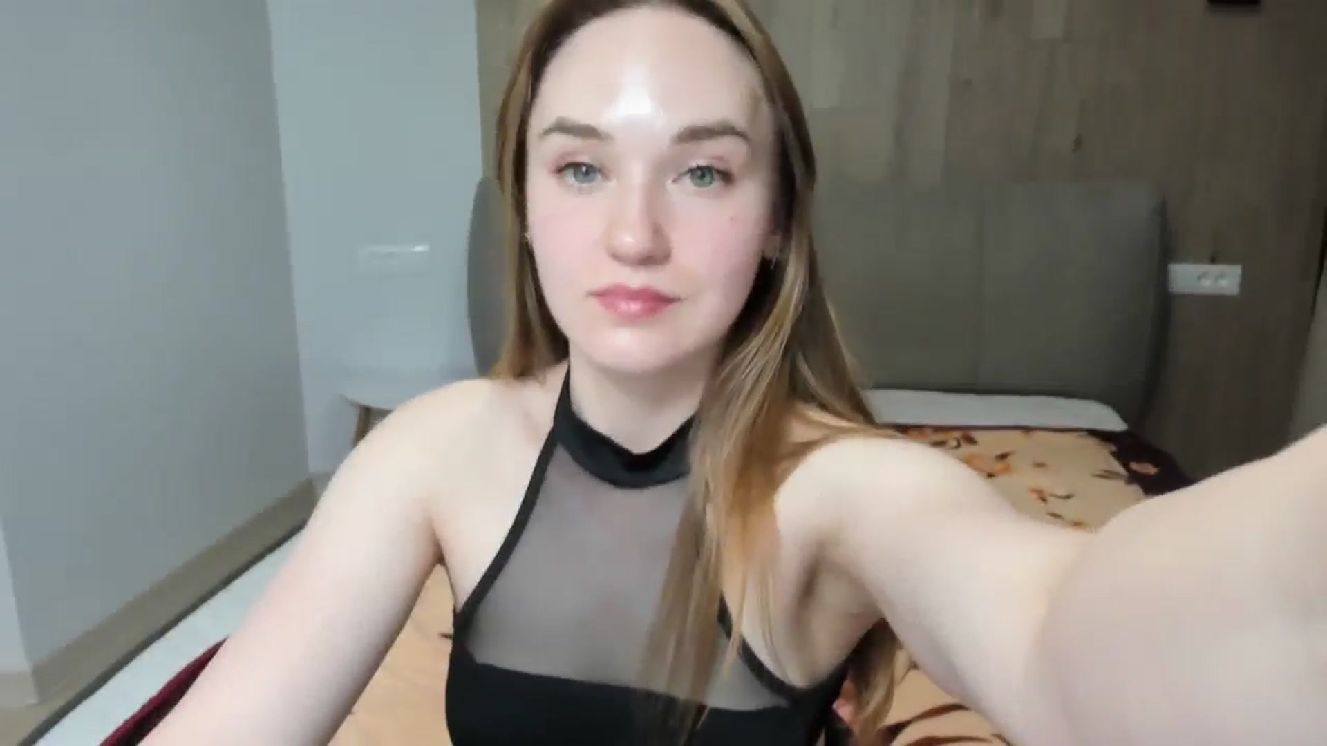 Gallery image thumbnail from samantamoons's myfreecams stream on, 05/20/2024, 21:23 image 11 of 20