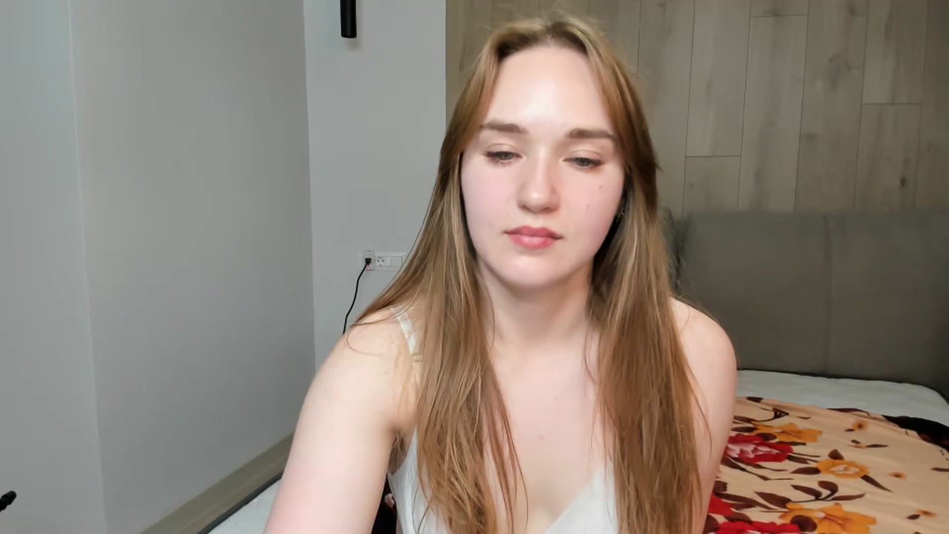 Gallery image thumbnail from samantamoons's myfreecams stream on, 05/22/2024, 20:02 image 10 of 20