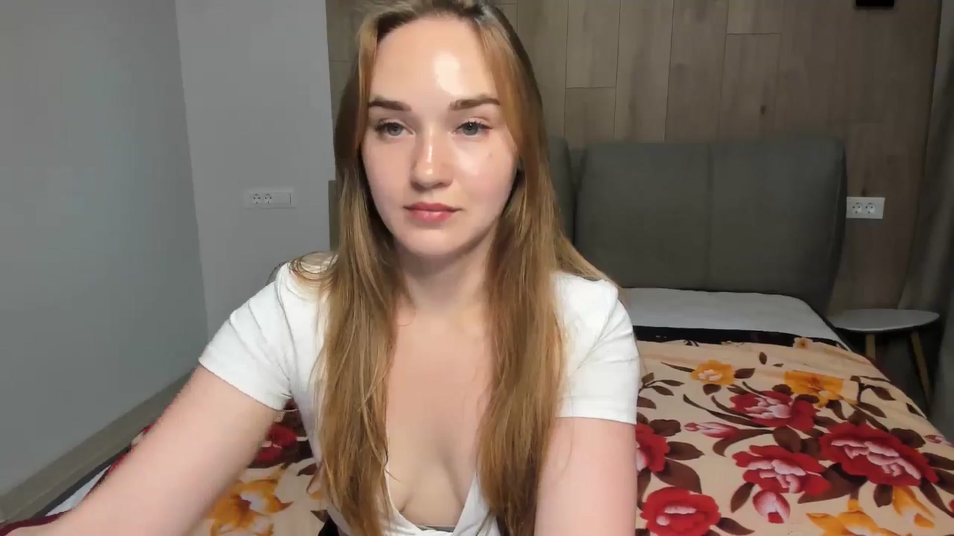 Gallery image thumbnail from samantamoons's myfreecams stream on, 06/11/2024, 22:09 image 2 of 20