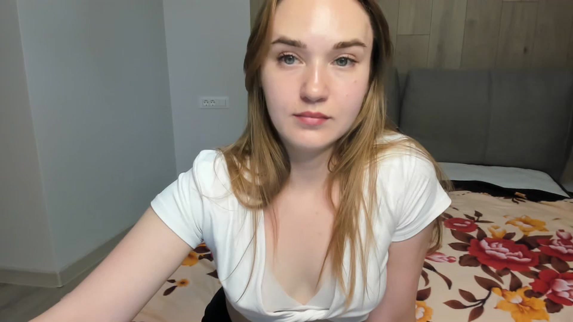 Gallery image thumbnail from samantamoons's myfreecams stream on, 06/12/2024, 20:29 image 17 of 20
