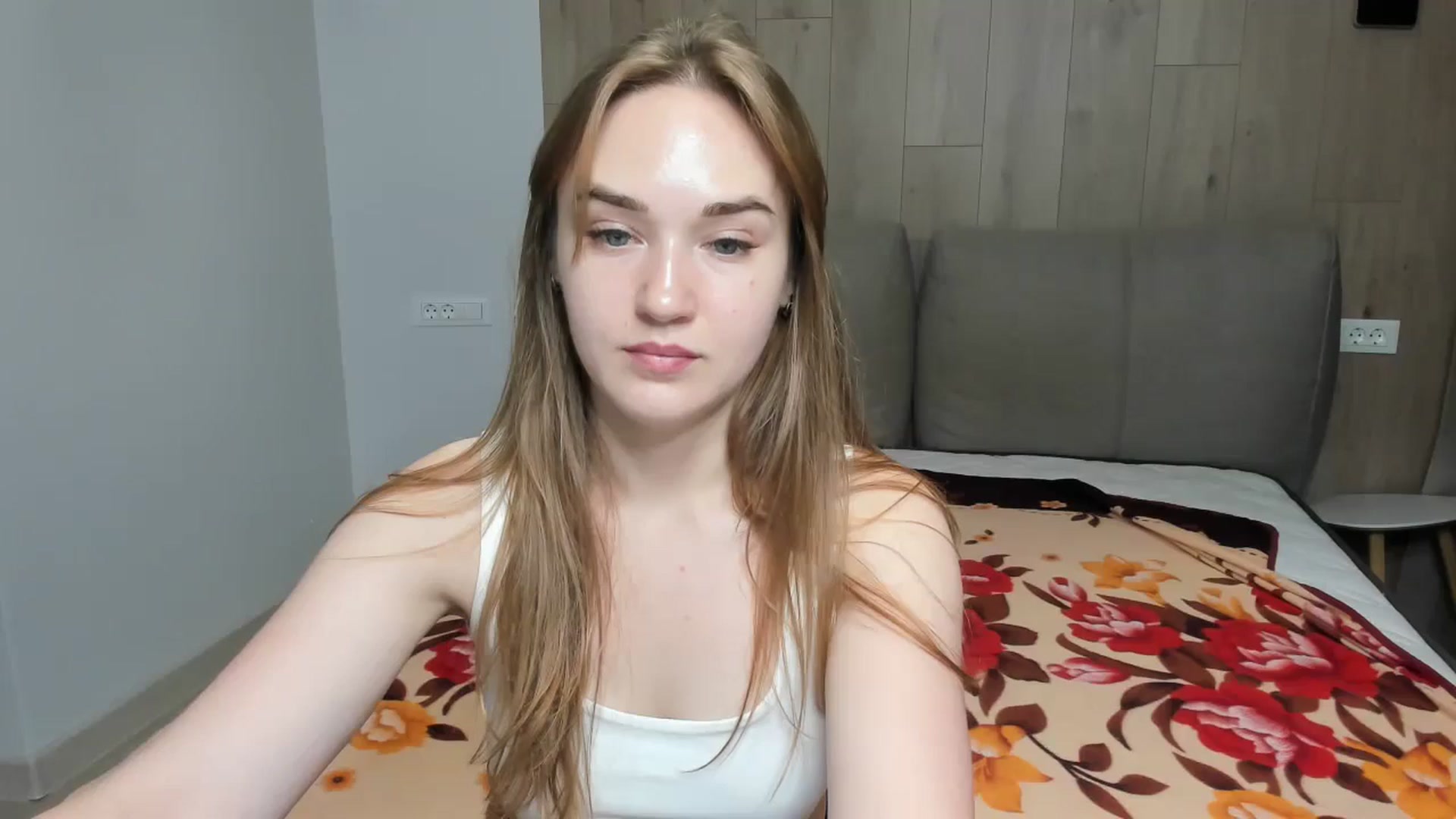 Gallery image thumbnail from samantamoons's myfreecams stream on, 06/13/2024, 19:49 image 6 of 20
