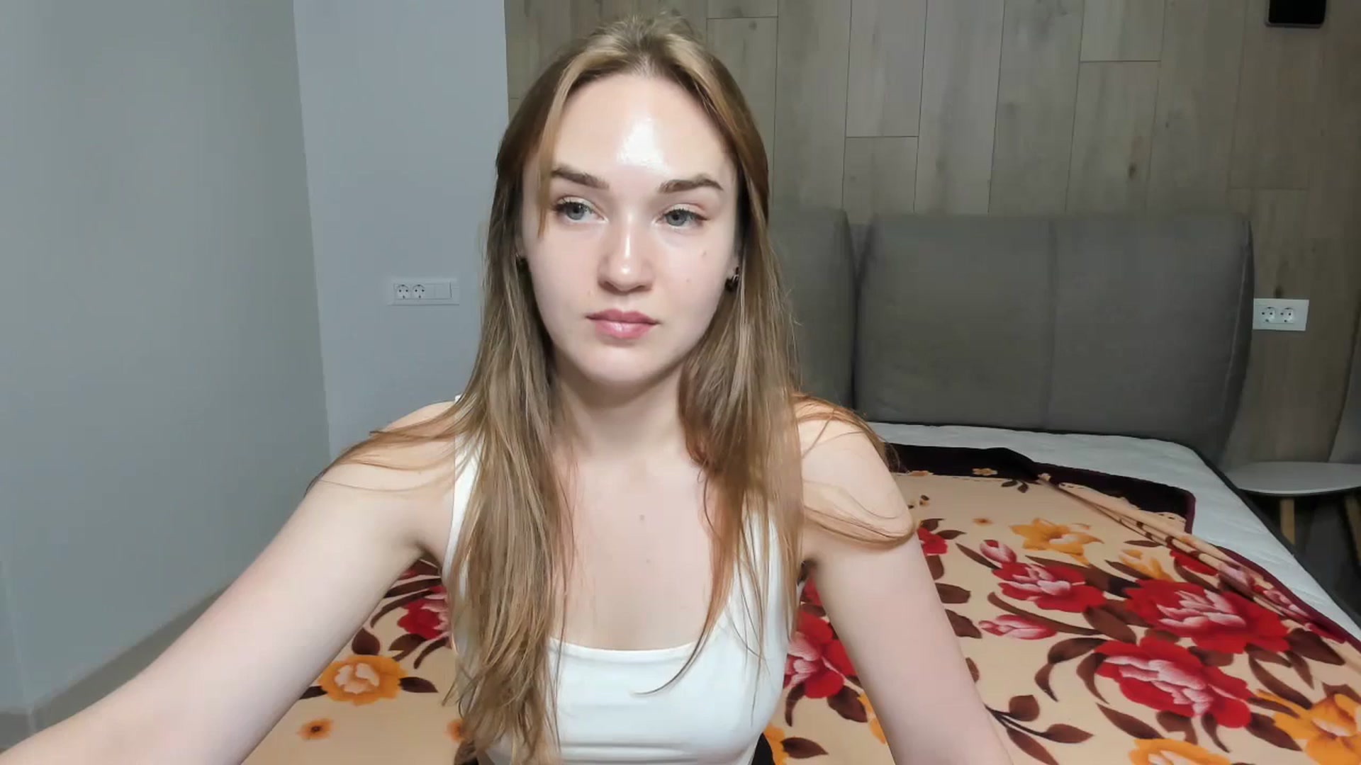Gallery image thumbnail from samantamoons's myfreecams stream on, 06/13/2024, 19:49 image 5 of 20