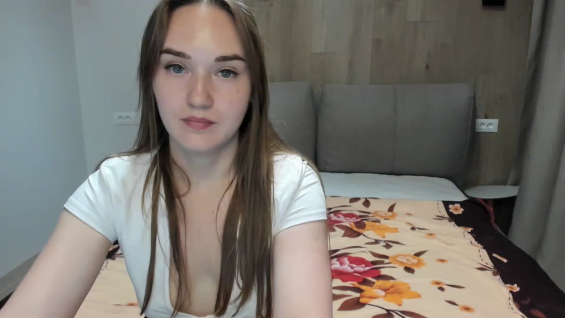 Gallery image thumbnail from samantamoons's myfreecams stream on, 06/14/2024, 20:38 image 12 of 20