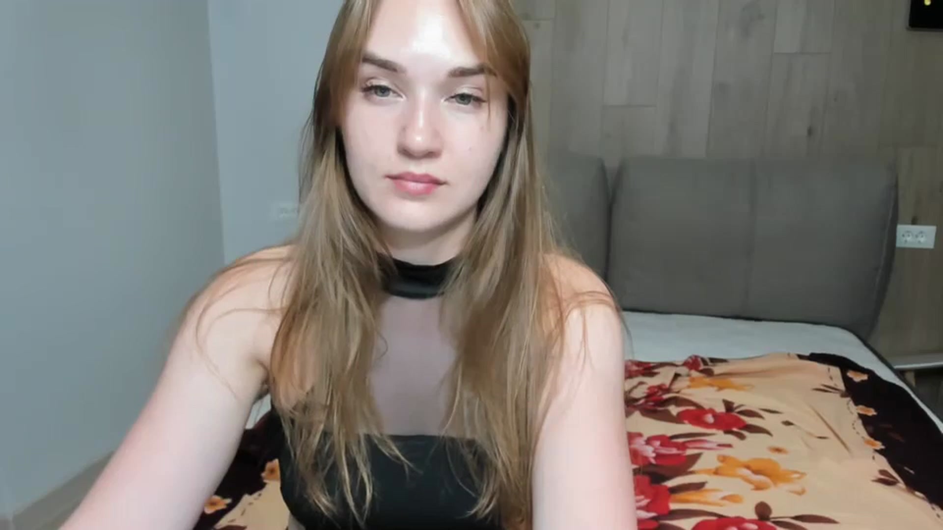 Gallery image thumbnail from samantamoons's myfreecams stream on, 06/19/2024, 21:25 image 7 of 20