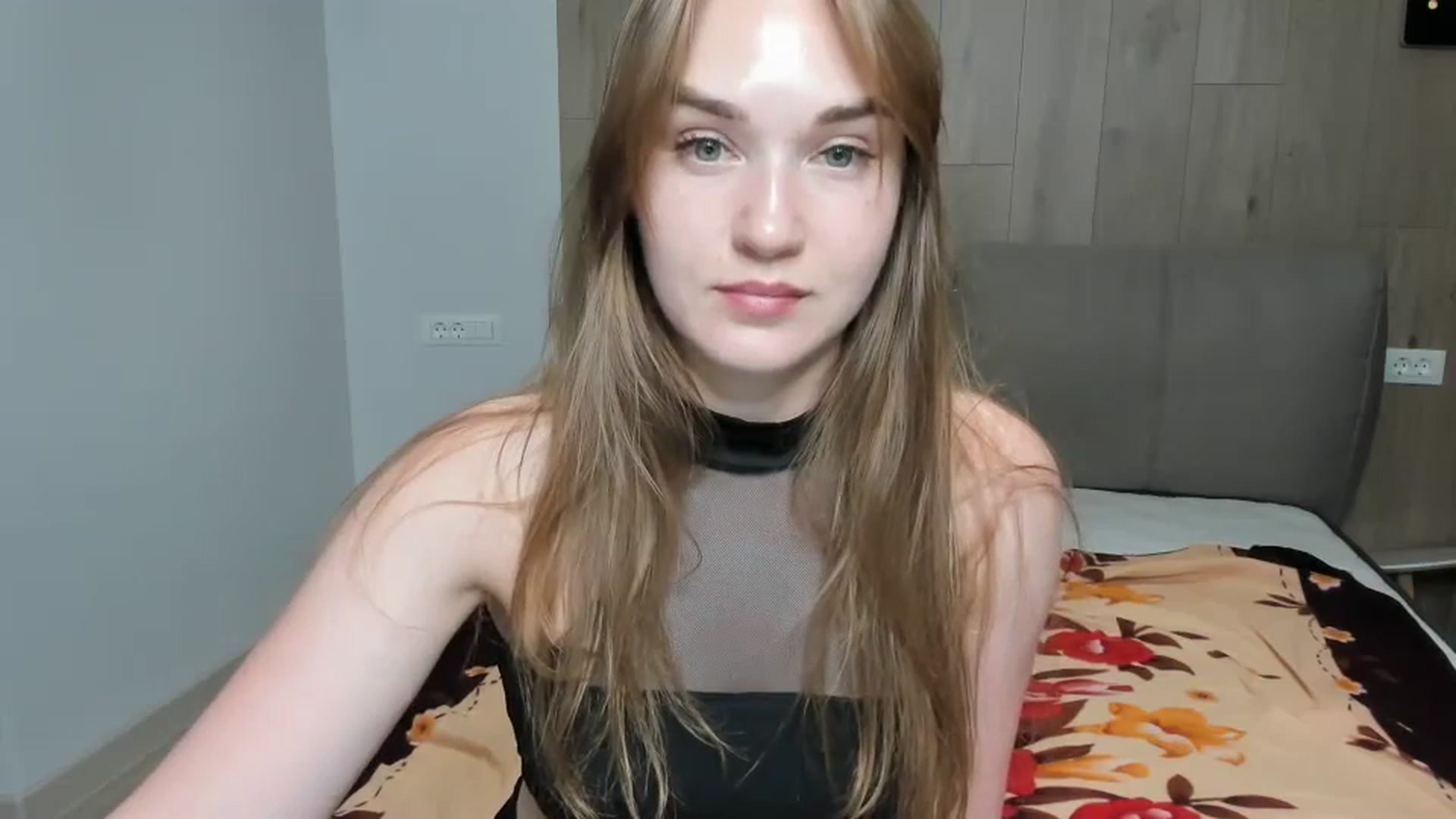 Gallery image thumbnail from samantamoons's myfreecams stream on, 06/19/2024, 21:25 image 9 of 20