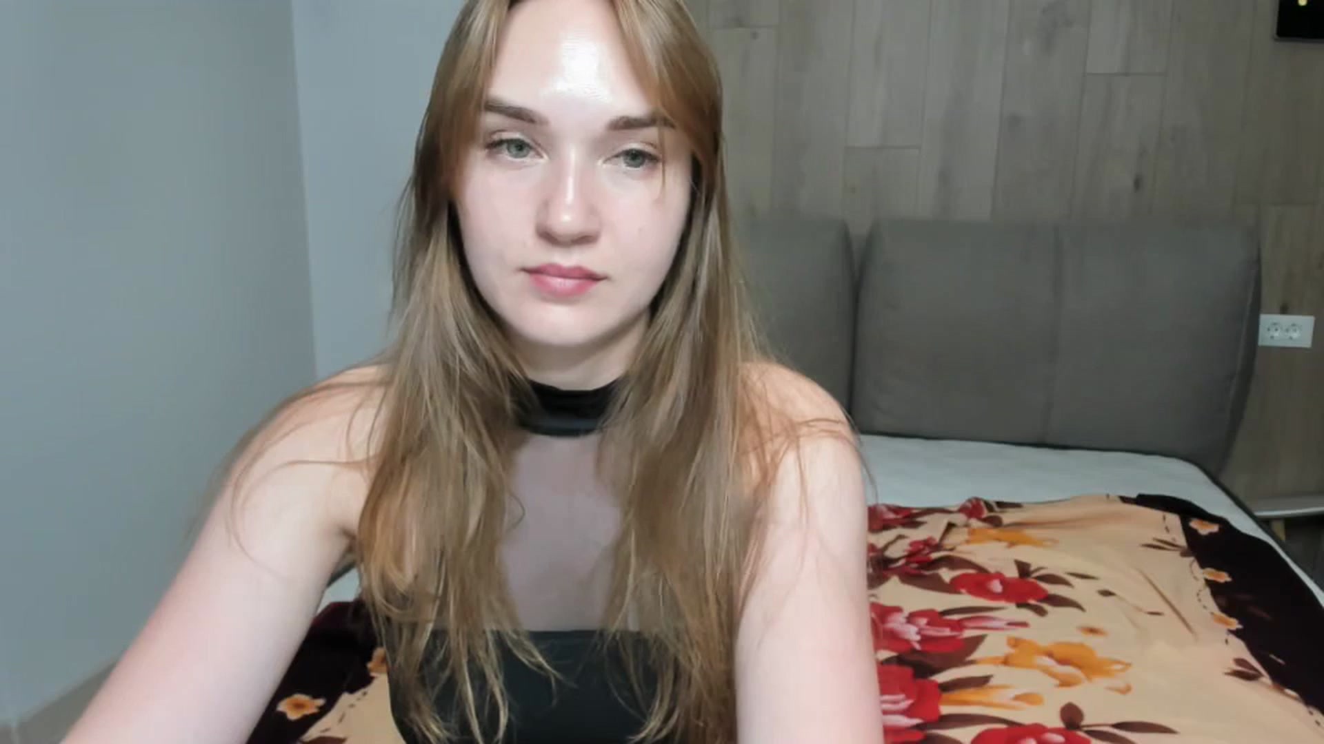 Gallery image thumbnail from samantamoons's myfreecams stream on, 06/19/2024, 21:25 image 8 of 20