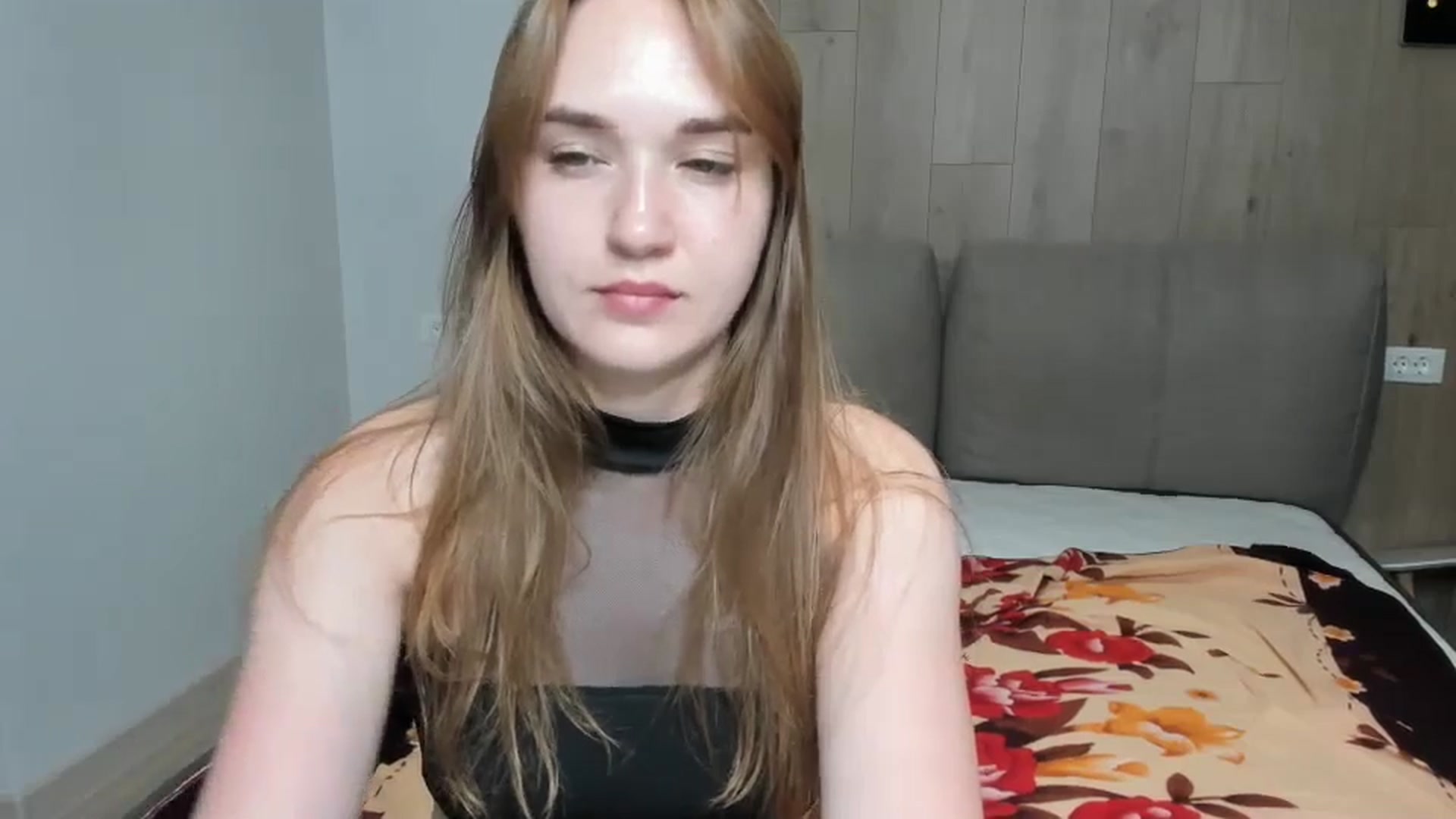 Gallery image thumbnail from samantamoons's myfreecams stream on, 06/19/2024, 21:25 image 10 of 20