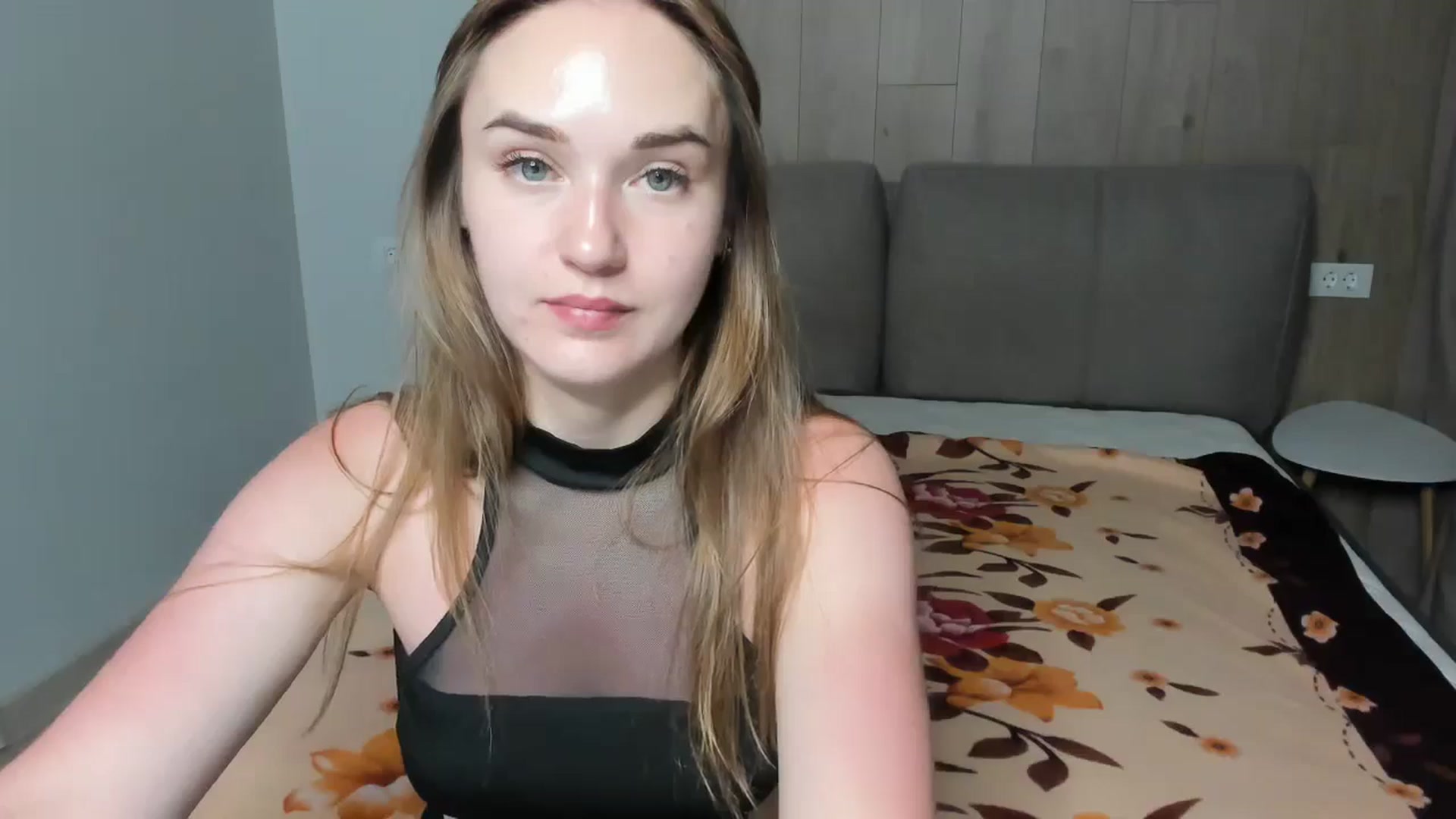 Gallery image thumbnail from samantamoons's myfreecams stream on, 06/21/2024, 20:29 image 18 of 20