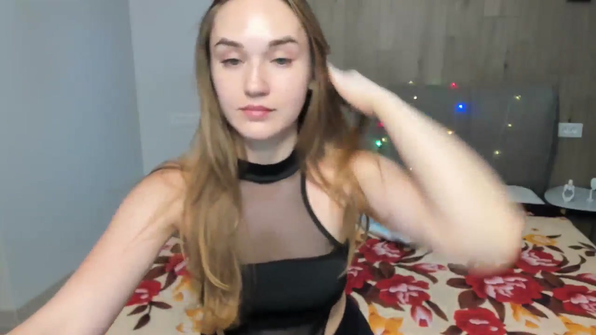 Gallery image thumbnail from samantamoons's myfreecams stream on, 06/27/2024, 22:21 image 12 of 20