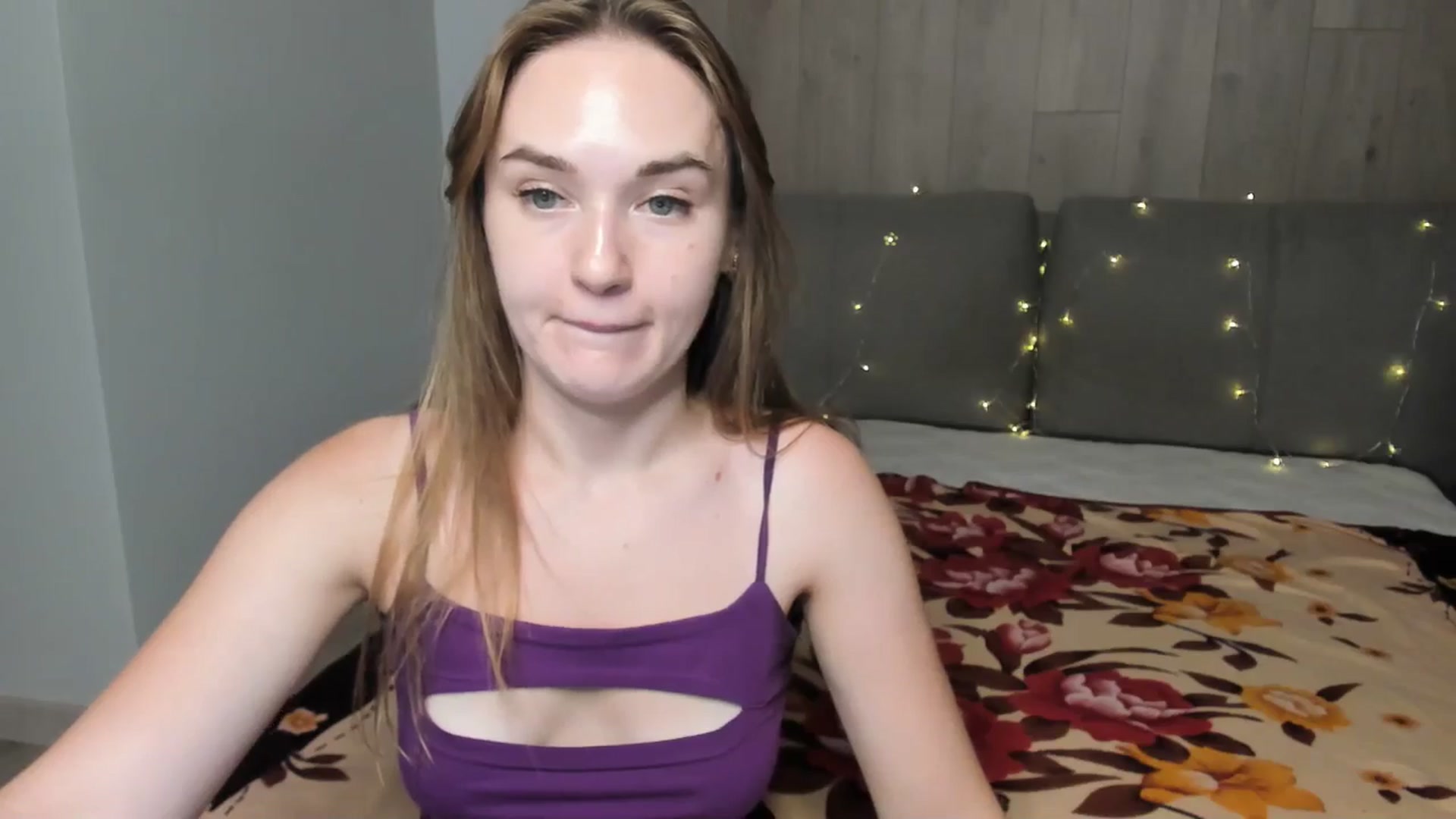 Gallery image thumbnail from samantamoons's myfreecams stream on, 07/02/2024, 19:57 image 15 of 20