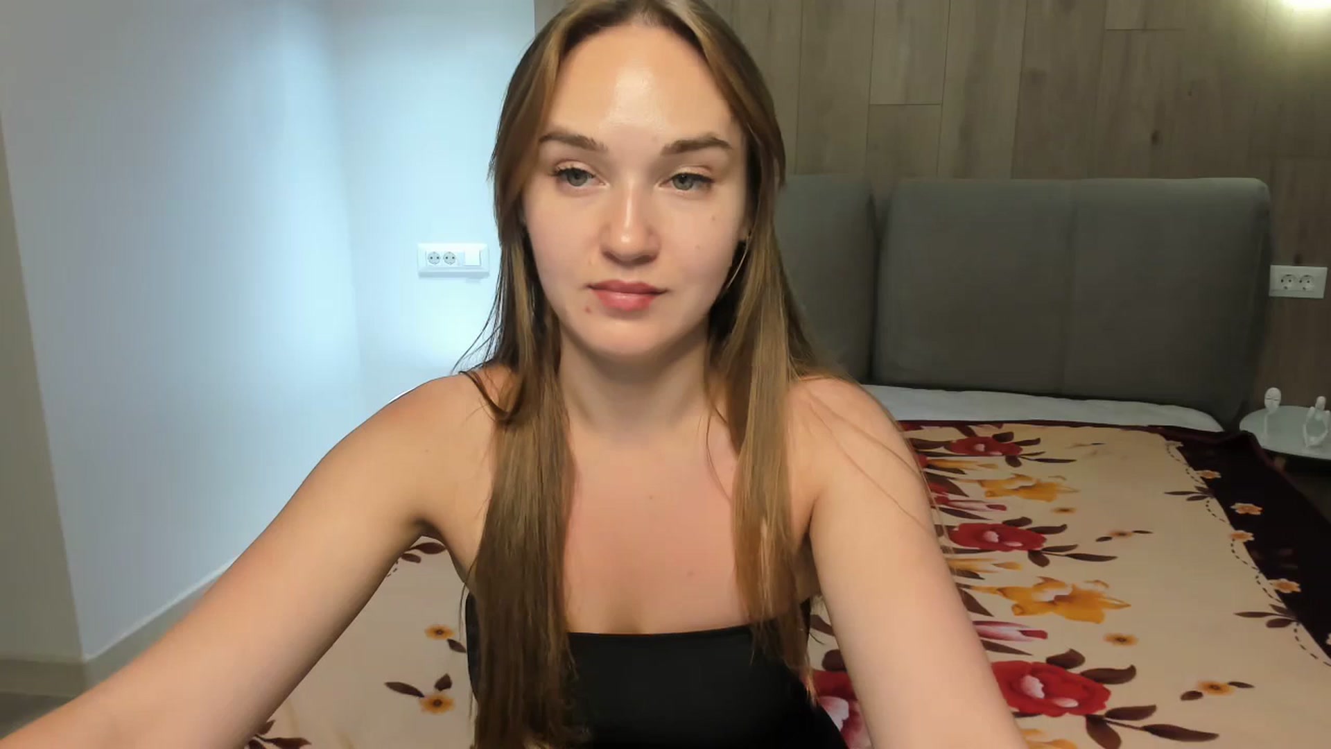 Gallery image thumbnail from samantamoons's myfreecams stream on, 07/07/2024, 19:48 image 9 of 20