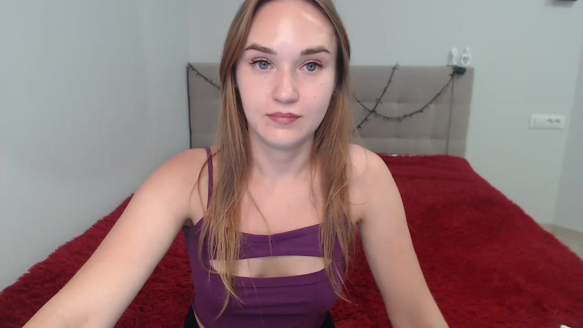 Gallery image thumbnail from samantamoons's myfreecams stream on, 07/10/2024, 20:22 image 14 of 20