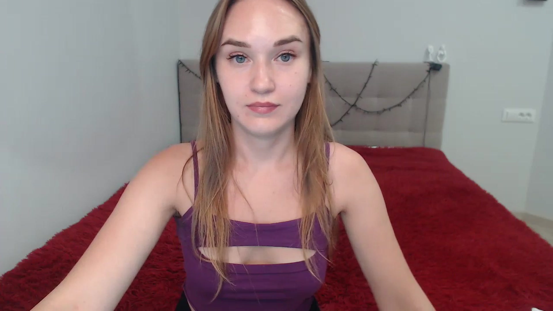 Gallery image thumbnail from samantamoons's myfreecams stream on, 07/10/2024, 20:22 image 13 of 20