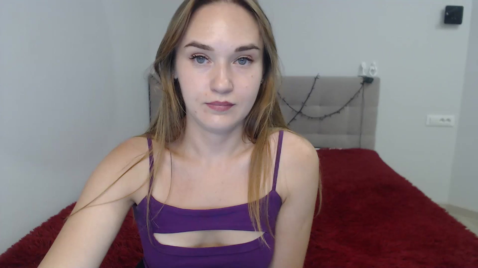 Gallery image thumbnail from samantamoons's myfreecams stream on, 07/10/2024, 21:10 image 8 of 20