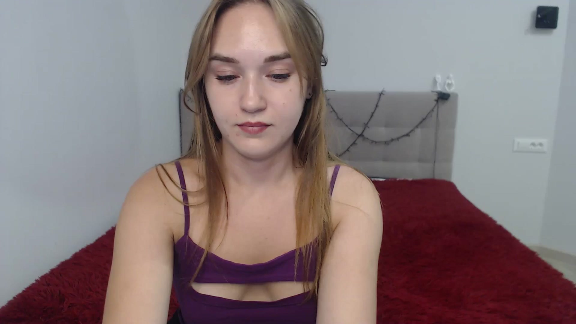 Gallery image thumbnail from samantamoons's myfreecams stream on, 07/10/2024, 21:10 image 1 of 20