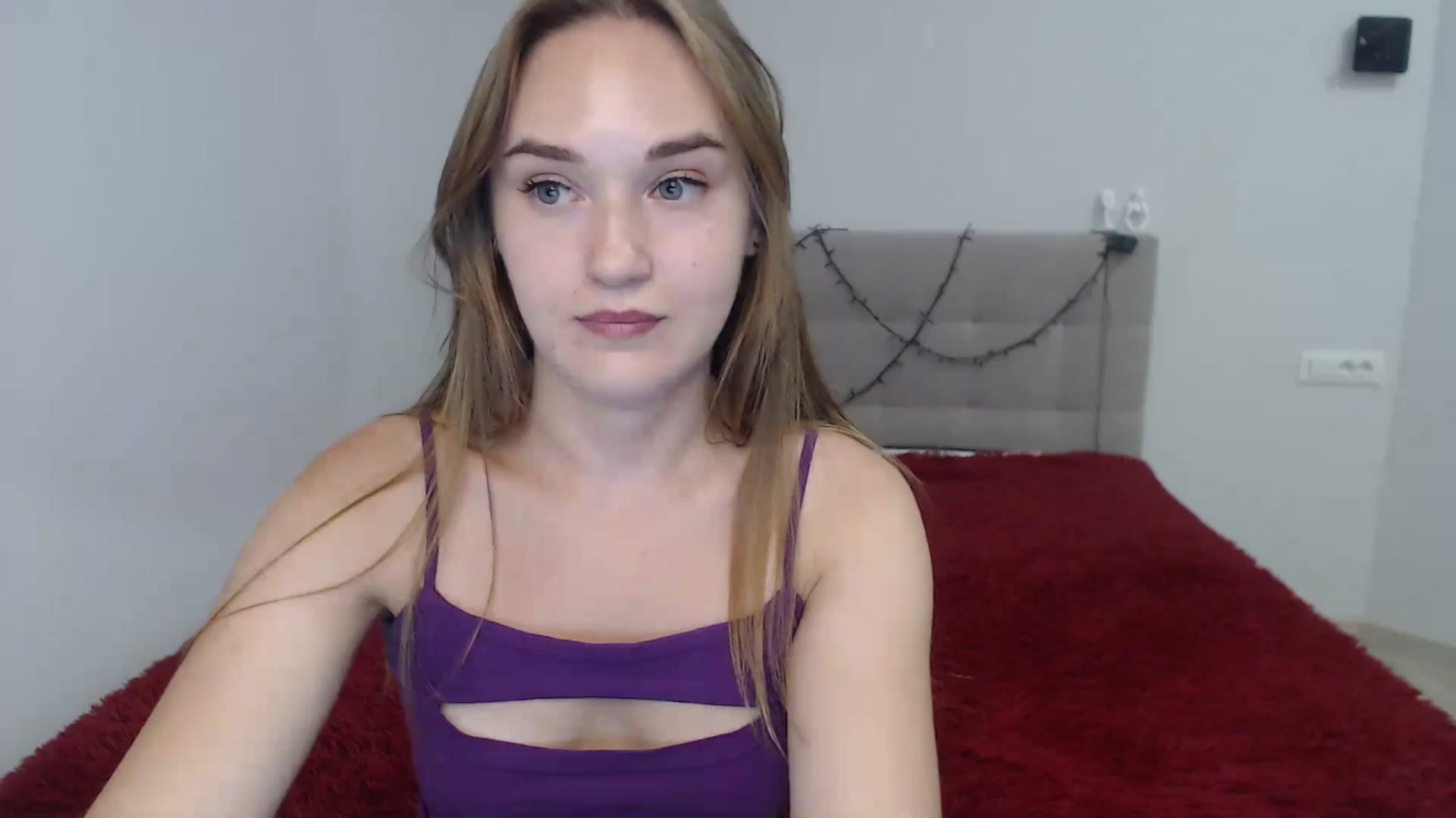 Gallery image thumbnail from samantamoons's myfreecams stream on, 07/10/2024, 21:10 image 13 of 20