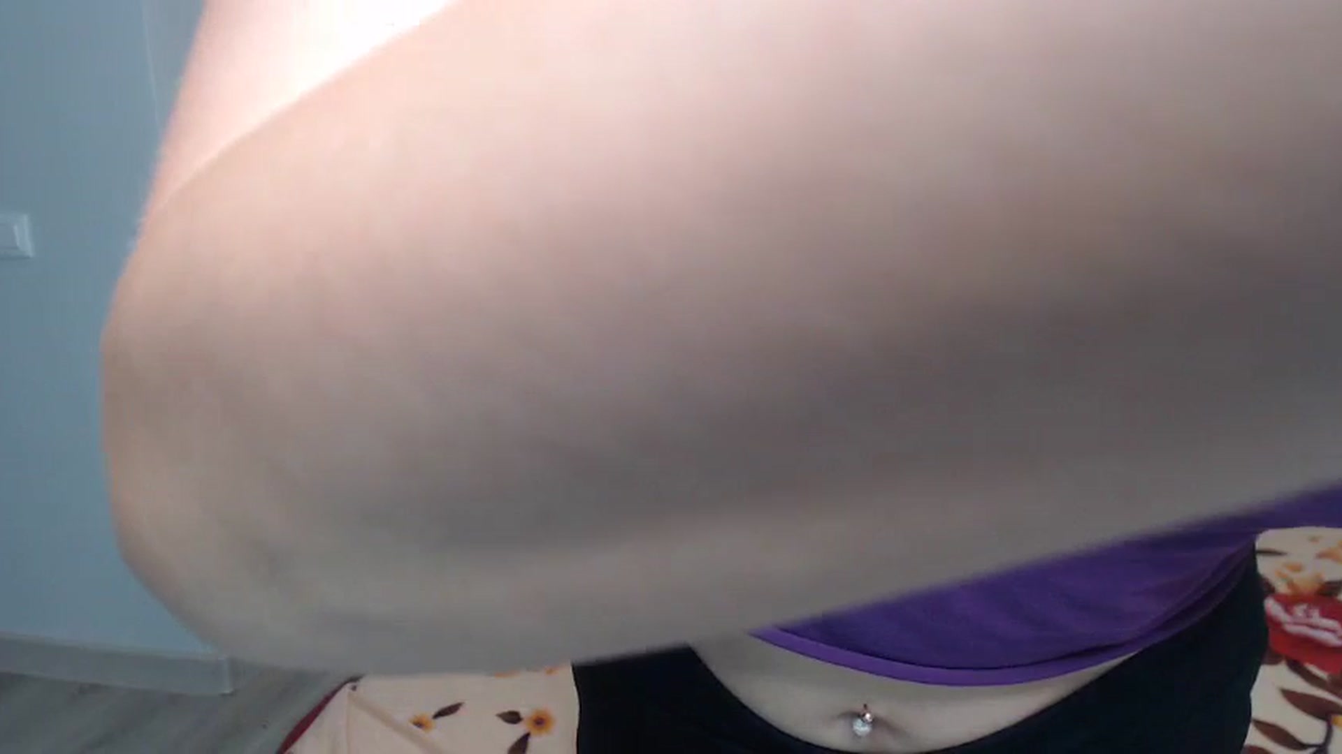 Gallery image thumbnail from samantamoons's myfreecams stream on, 07/17/2024, 20:27 image 9 of 20