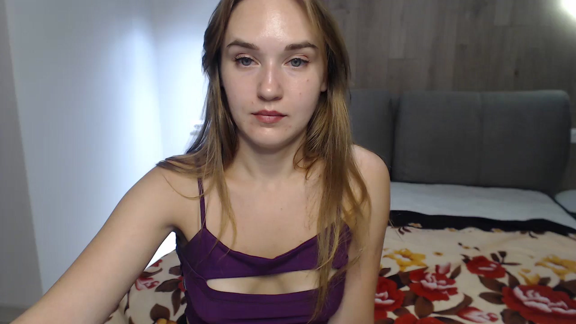 Gallery image thumbnail from samantamoons's myfreecams stream on, 07/19/2024, 21:28 image 4 of 20