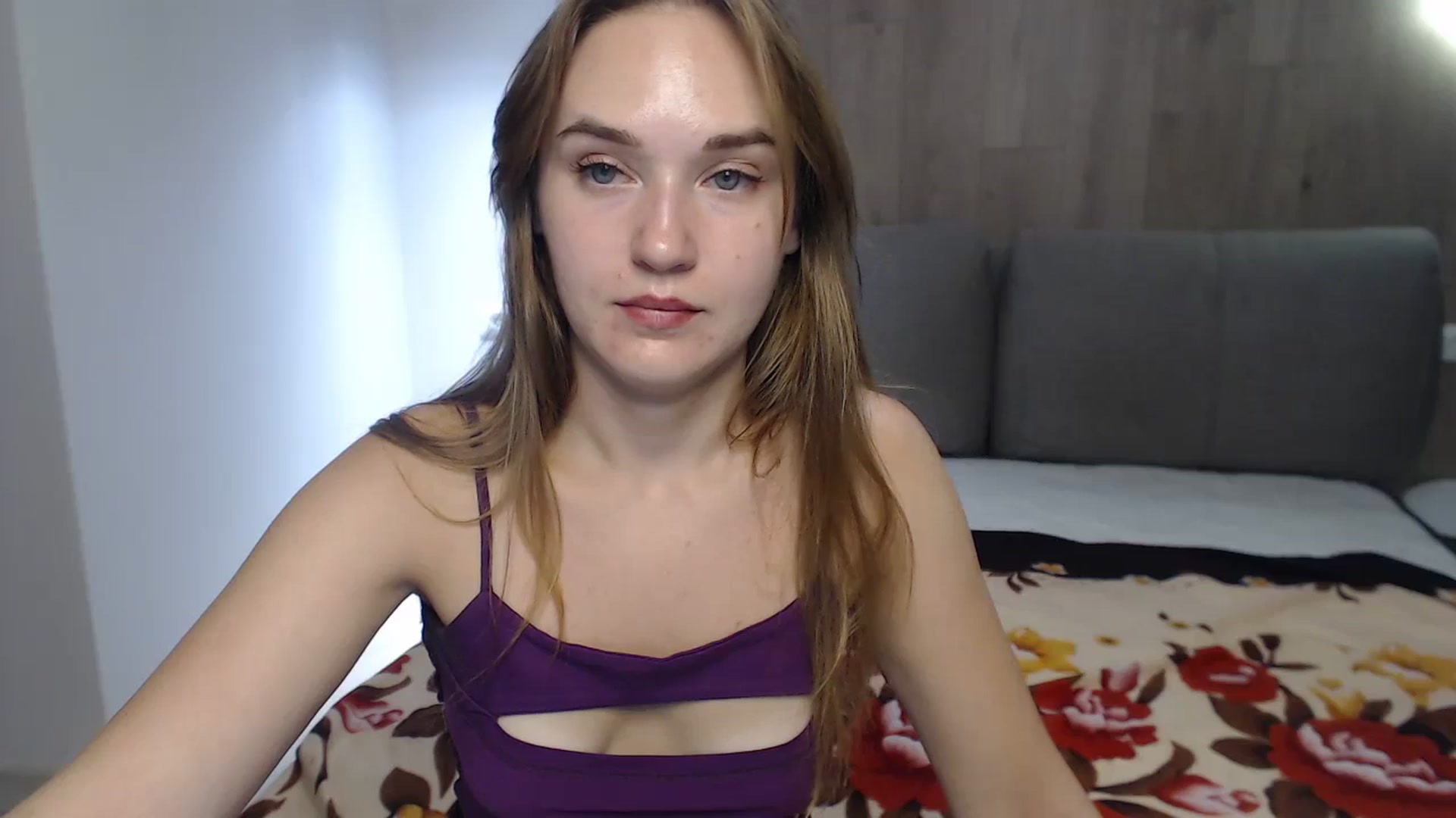 Gallery image thumbnail from samantamoons's myfreecams stream on, 07/19/2024, 21:28 image 6 of 20