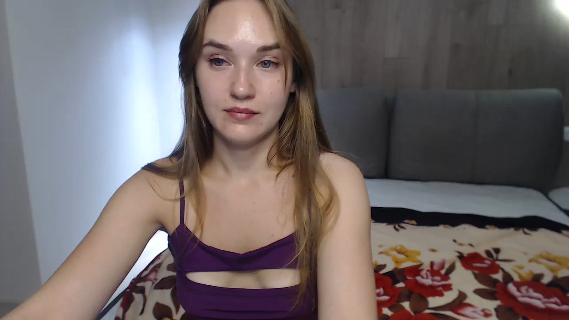 Gallery image thumbnail from samantamoons's myfreecams stream on, 07/19/2024, 21:28 image 17 of 20