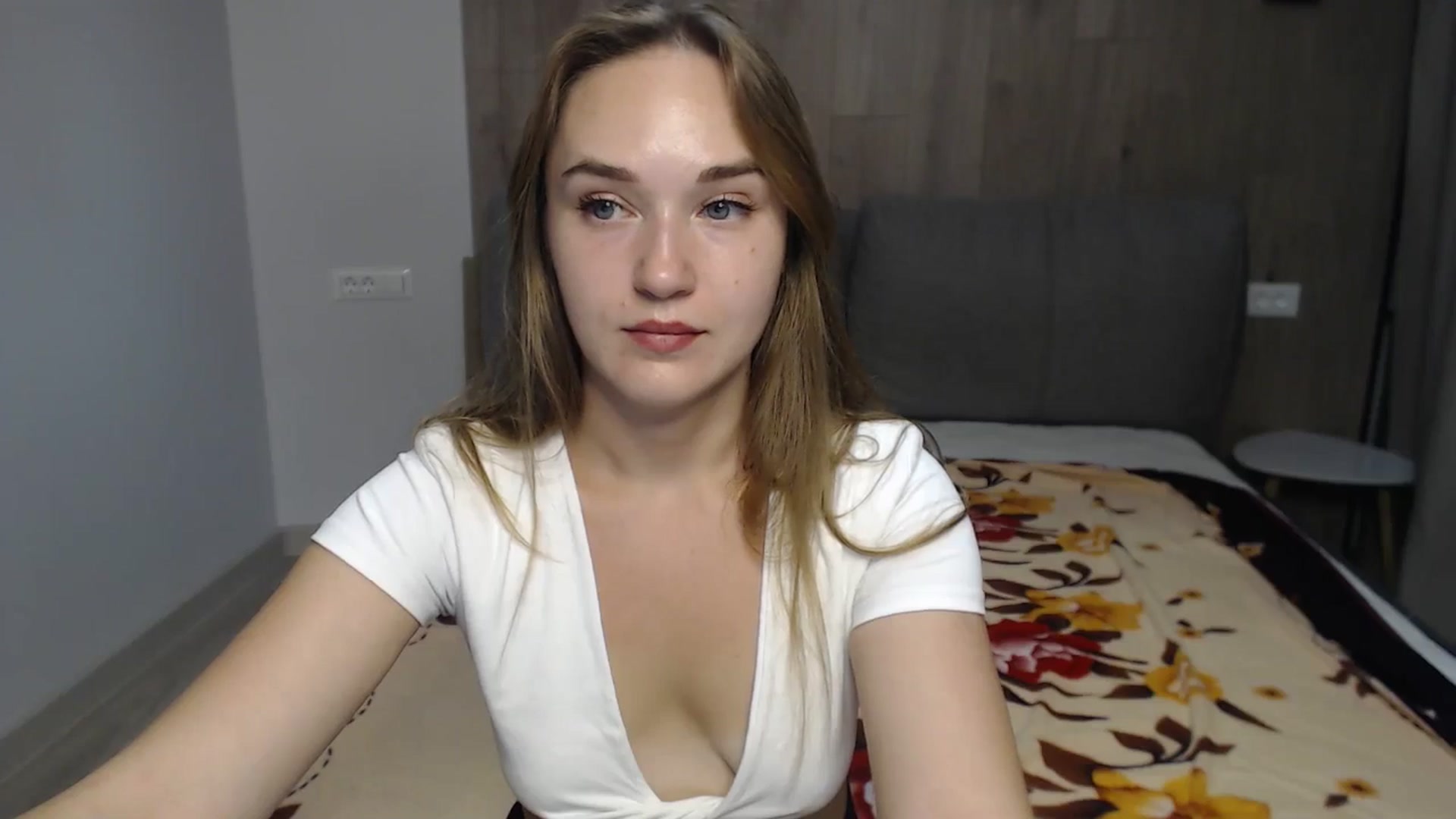 Gallery image thumbnail from samantamoons's myfreecams stream on, 07/24/2024, 18:51 image 12 of 20