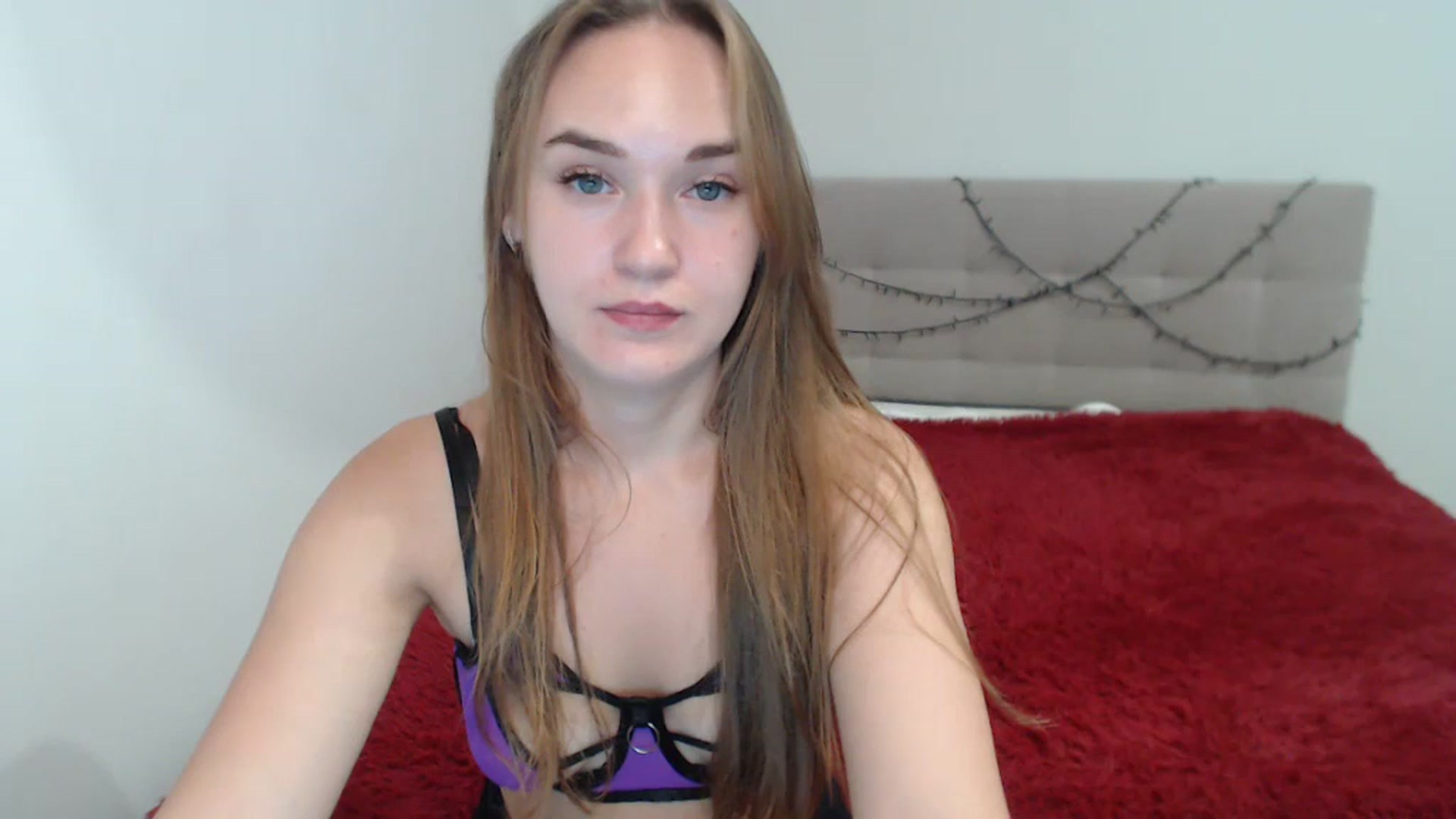 Gallery image thumbnail from samantamoons's myfreecams stream on, 07/26/2024, 21:28 image 8 of 20