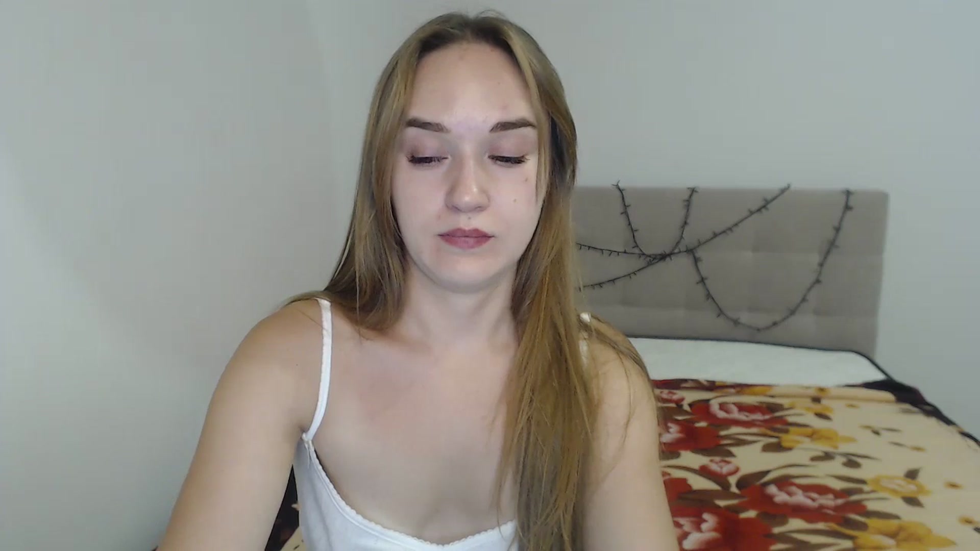 Gallery image thumbnail from samantamoons's myfreecams stream on, 08/02/2024, 20:23 image 17 of 20