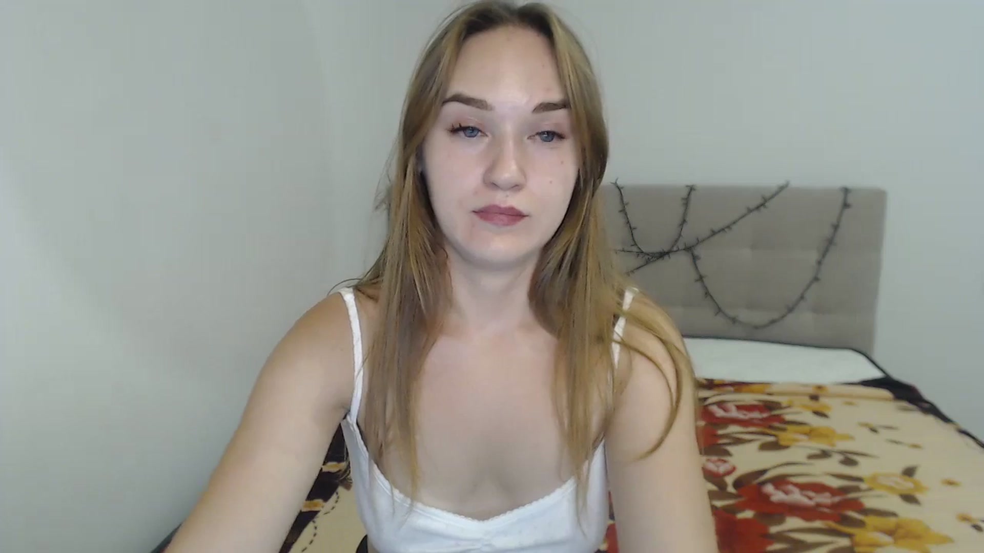 Gallery image thumbnail from samantamoons's myfreecams stream on, 08/02/2024, 21:23 image 17 of 20