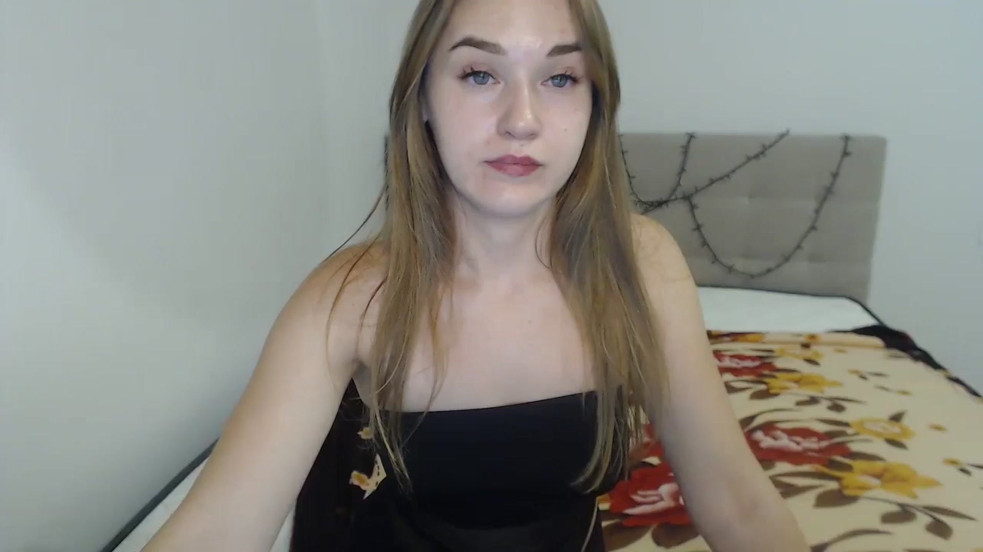Gallery image thumbnail from samantamoons's myfreecams stream on, 08/02/2024, 22:43 image 8 of 20