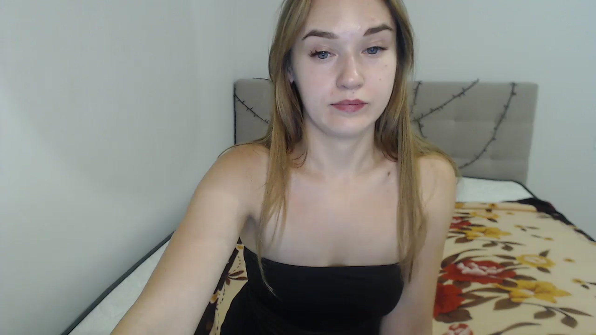 Gallery image thumbnail from samantamoons's myfreecams stream on, 08/02/2024, 22:59 image 19 of 20