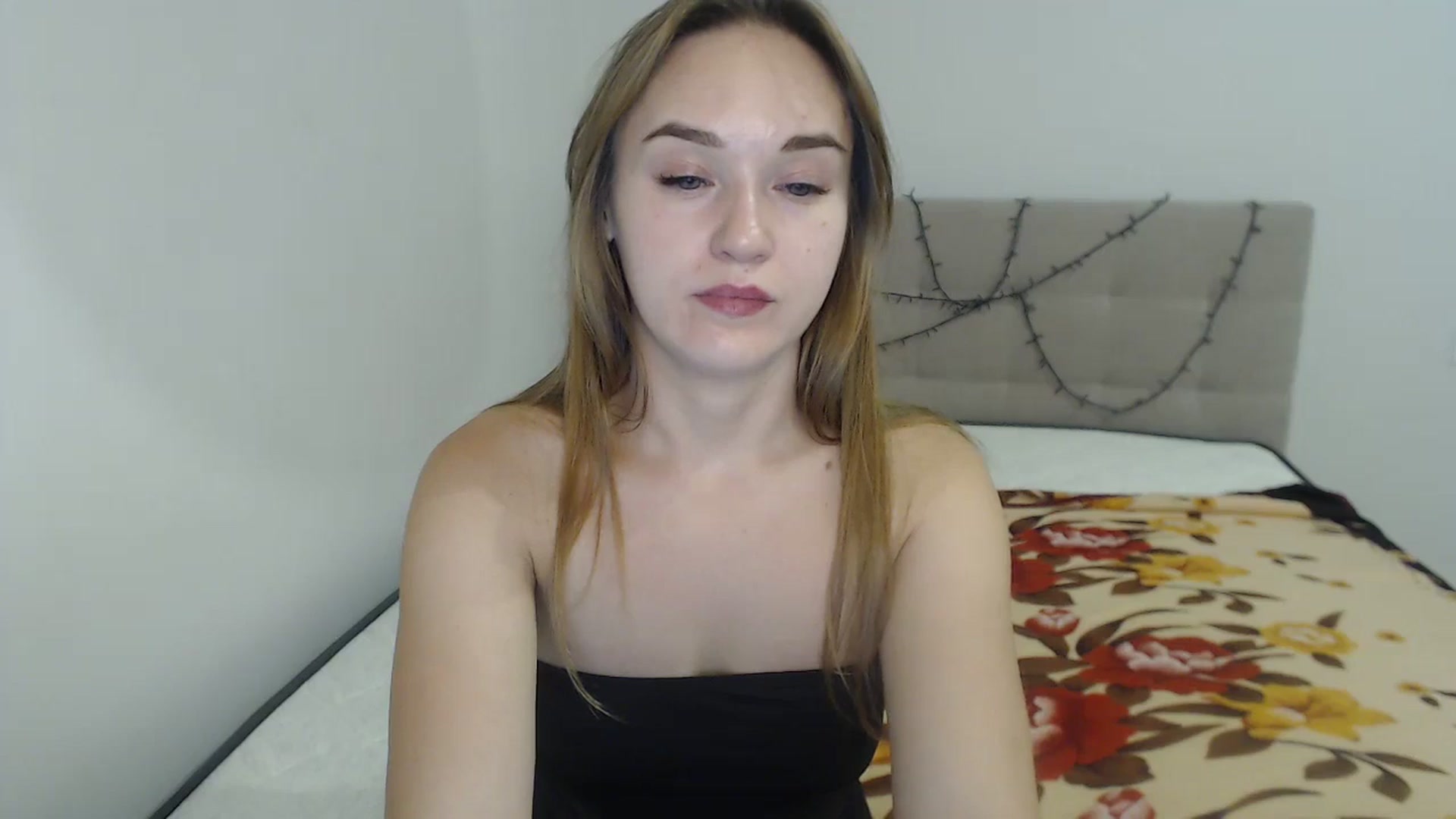 Gallery image thumbnail from samantamoons's myfreecams stream on, 08/02/2024, 22:59 image 6 of 20