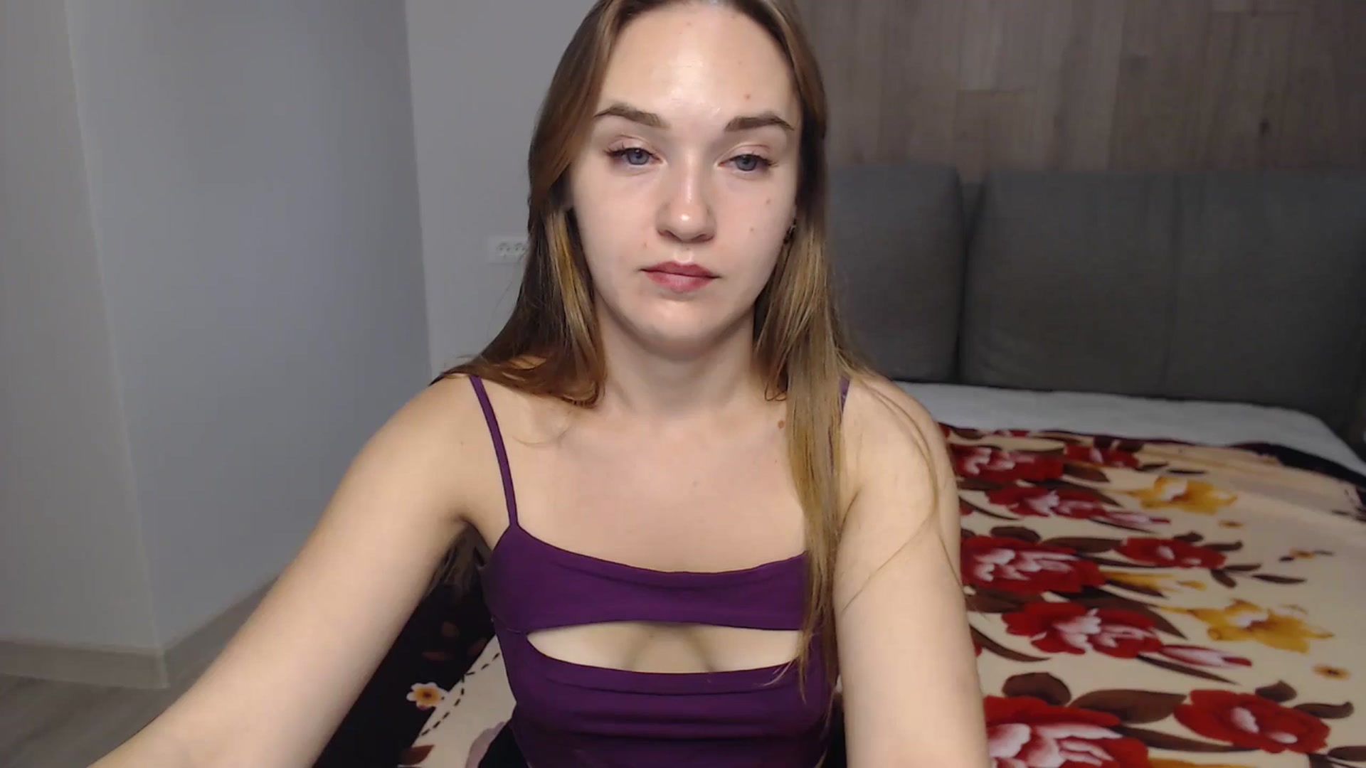 Gallery image thumbnail from samantamoons's myfreecams stream on, 08/03/2024, 21:26 image 11 of 20