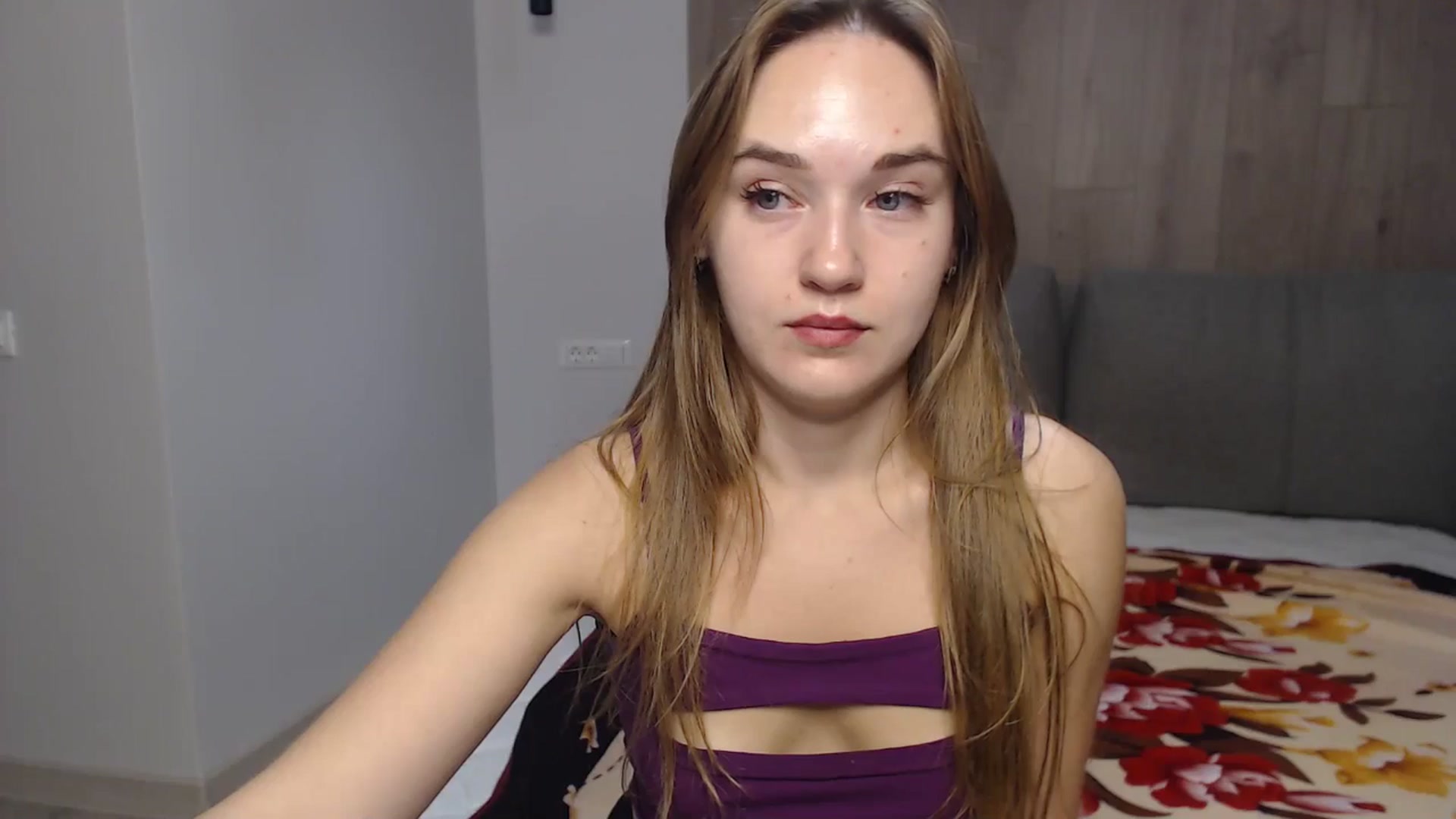 Gallery image thumbnail from samantamoons's myfreecams stream on, 08/03/2024, 23:19 image 5 of 20