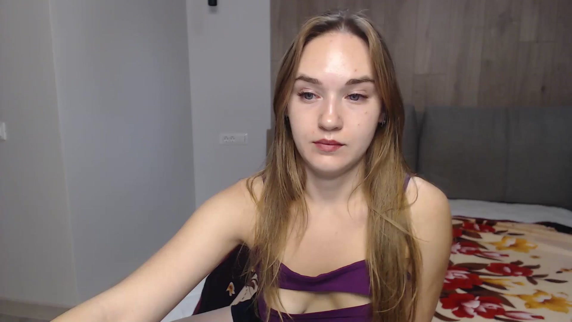 Gallery image thumbnail from samantamoons's myfreecams stream on, 08/03/2024, 23:19 image 10 of 20