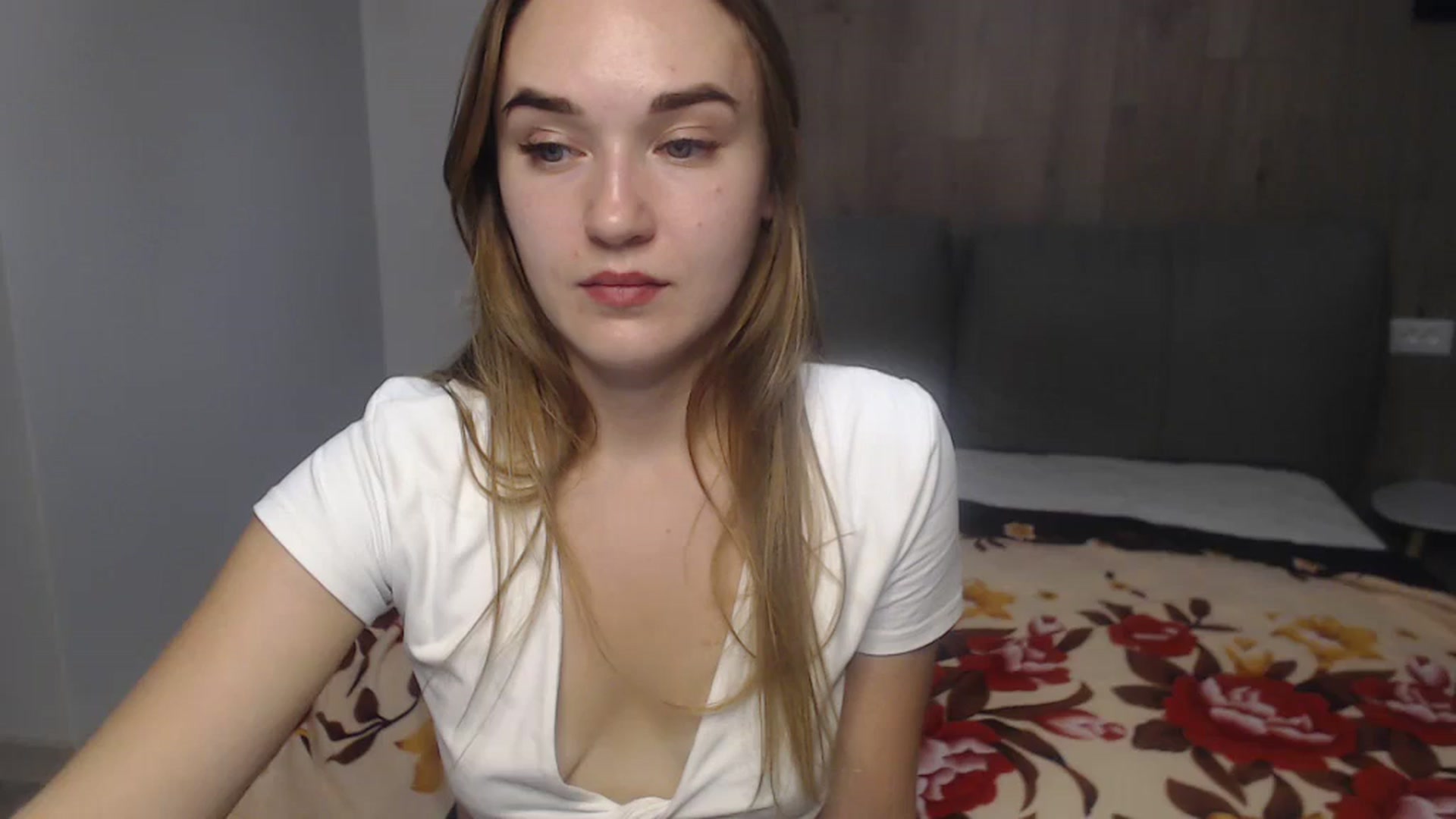 Gallery image thumbnail from samantamoons's myfreecams stream on, 08/05/2024, 20:32 image 16 of 20