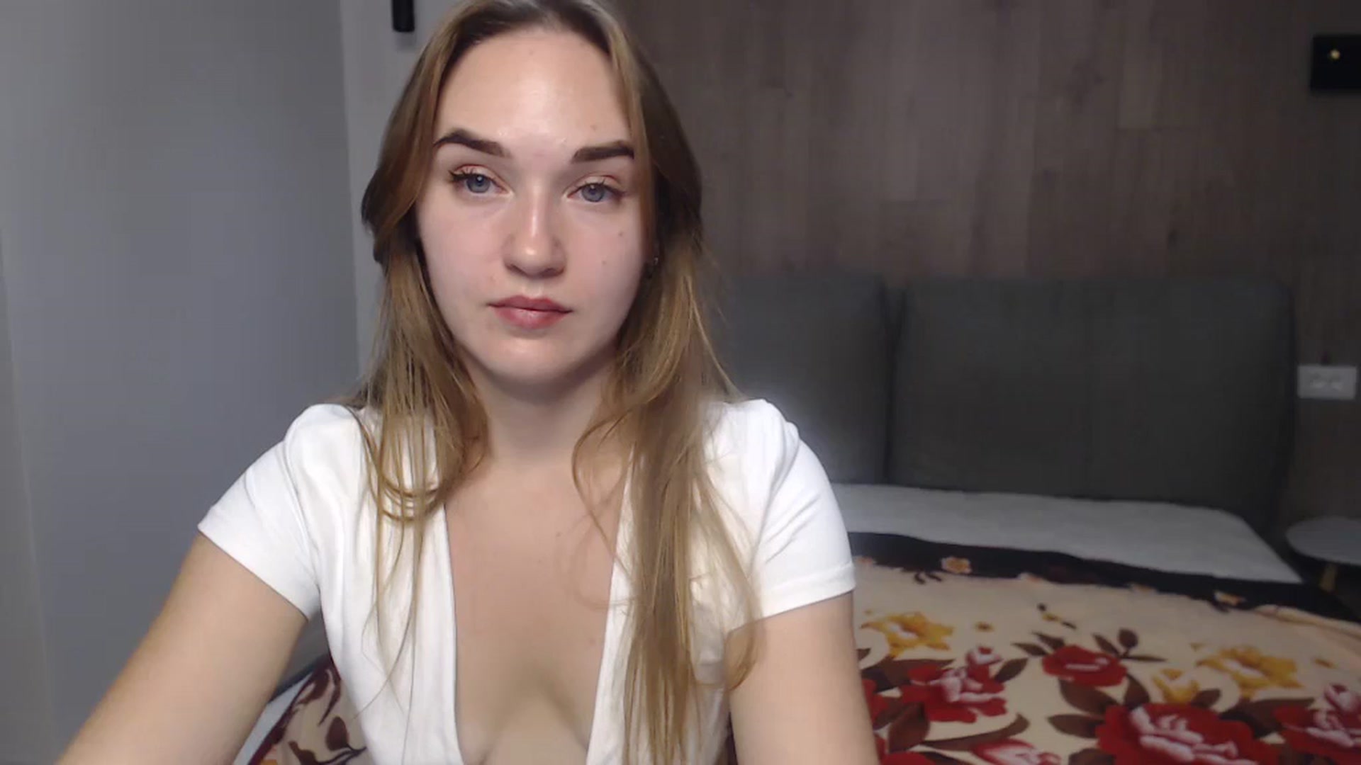 Gallery image thumbnail from samantamoons's myfreecams stream on, 08/05/2024, 20:32 image 18 of 20