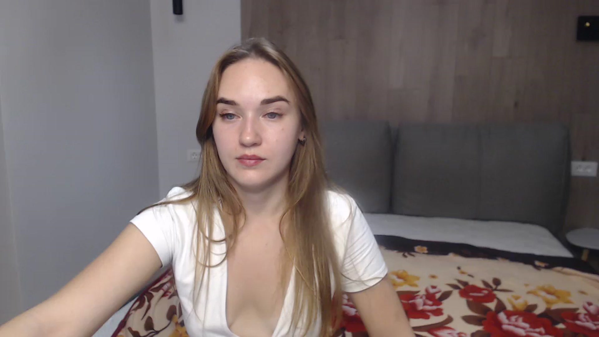 Gallery image thumbnail from samantamoons's myfreecams stream on, 08/05/2024, 20:45 image 4 of 20