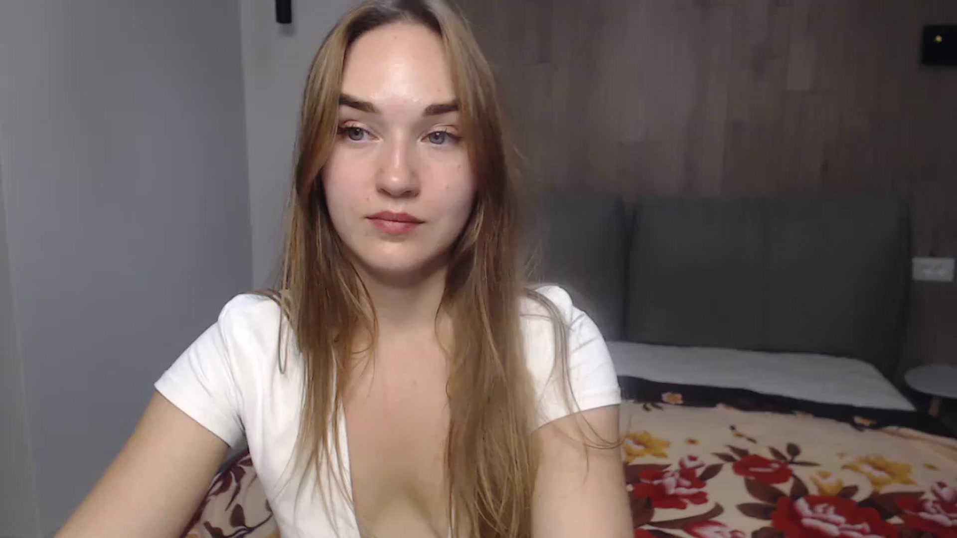 Gallery image thumbnail from samantamoons's myfreecams stream on, 08/05/2024, 20:45 image 17 of 20