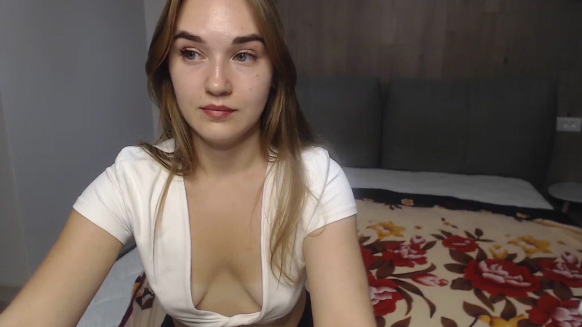 Gallery image thumbnail from samantamoons's myfreecams stream on, 08/05/2024, 21:52 image 16 of 20