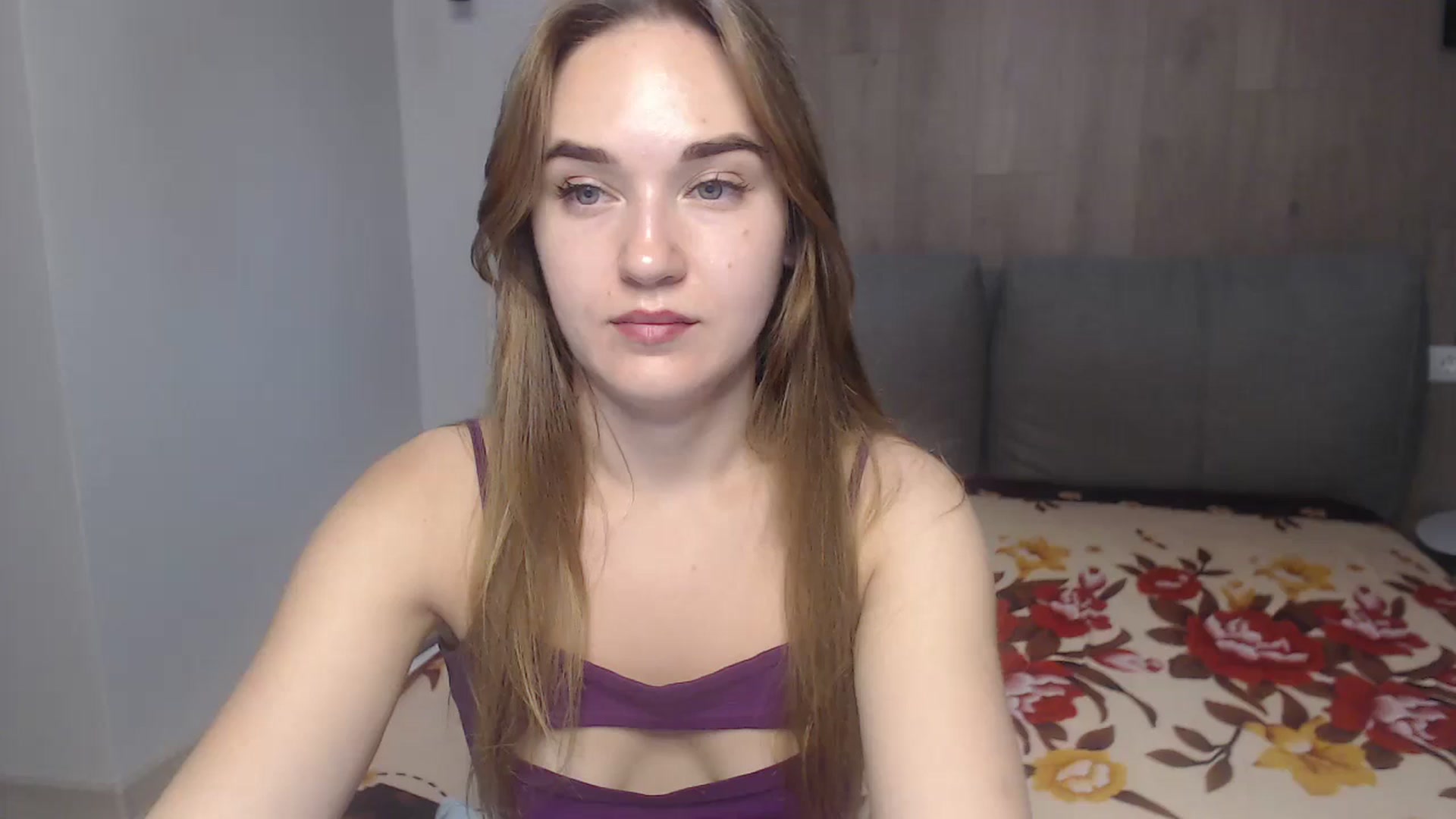 Gallery image thumbnail from samantamoons's myfreecams stream on, 08/05/2024, 23:18 image 10 of 20