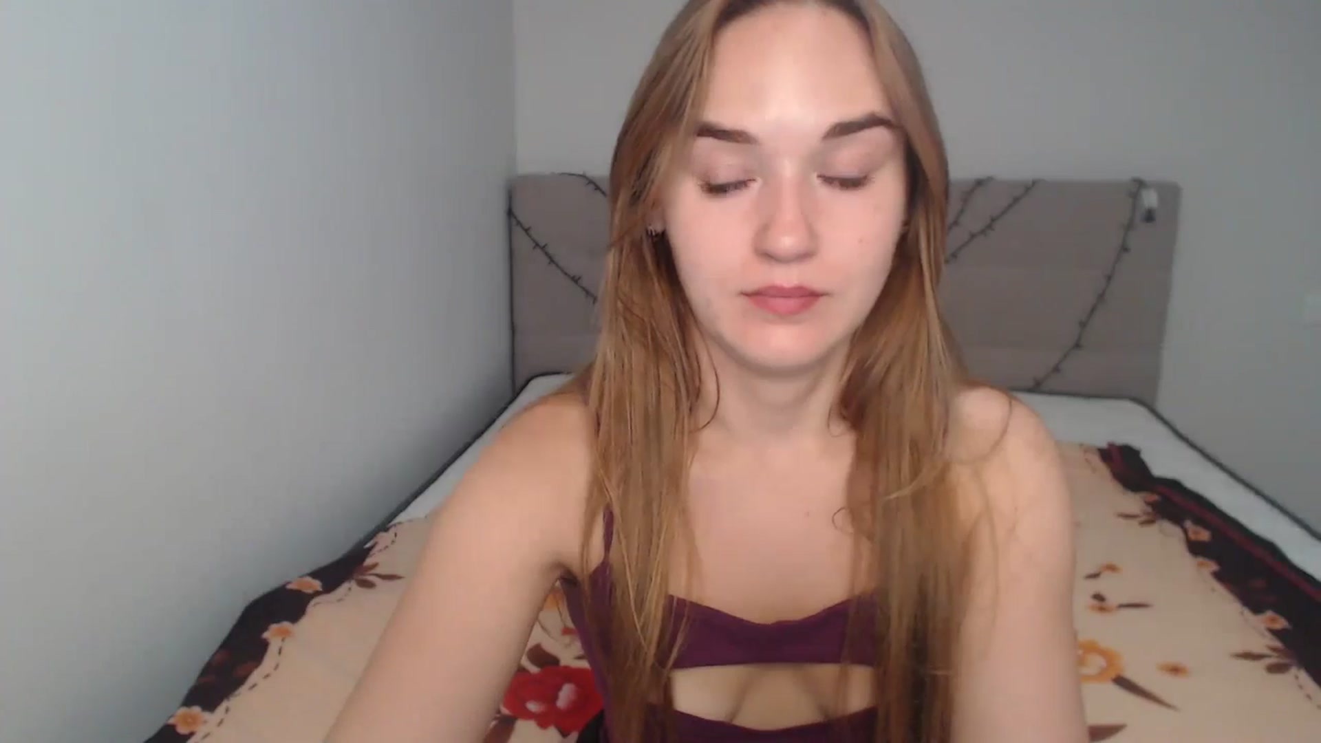 Gallery image thumbnail from samantamoons's myfreecams stream on, 08/07/2024, 20:51 image 15 of 20